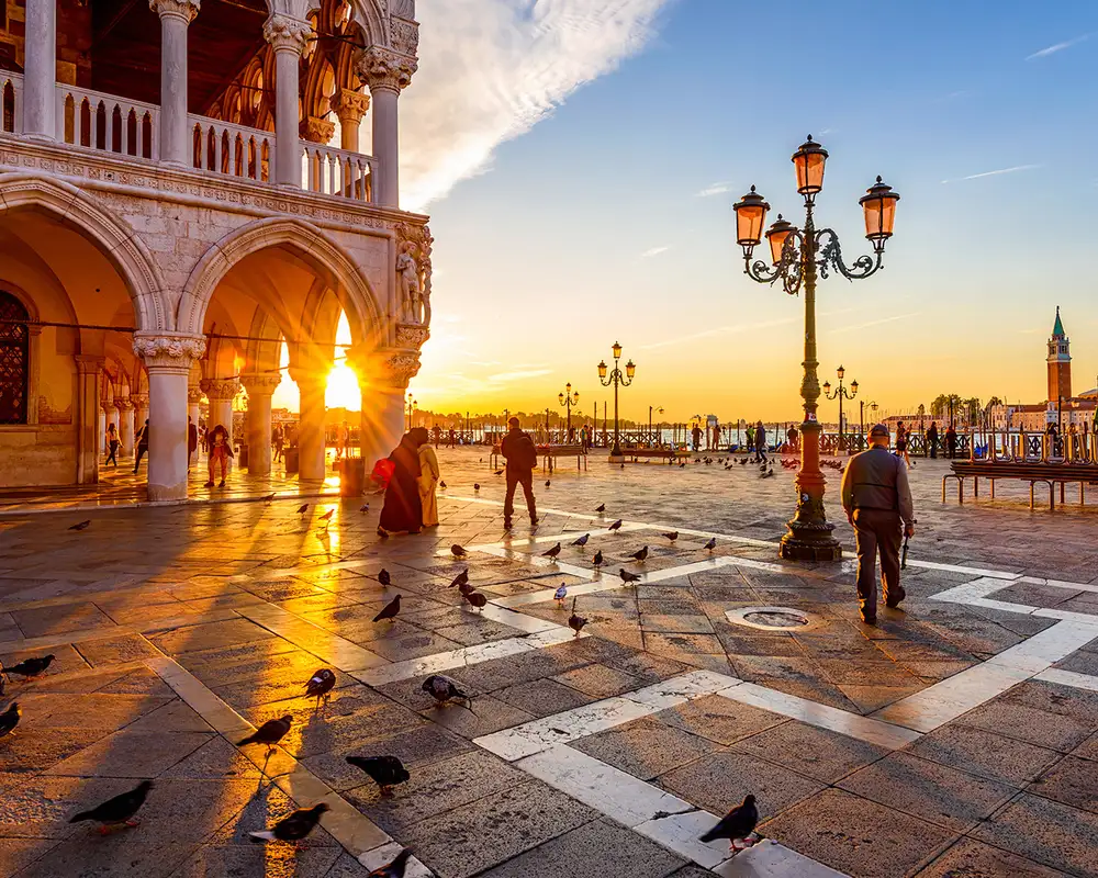 Venice Square