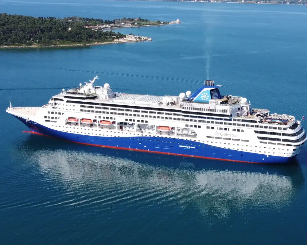 A View of the Celestial Journey at sea
