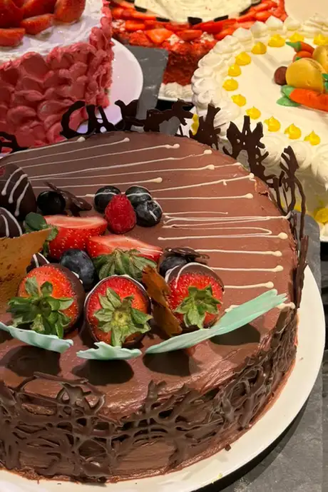 Cakes served at the Lido Market aboard HAL ships