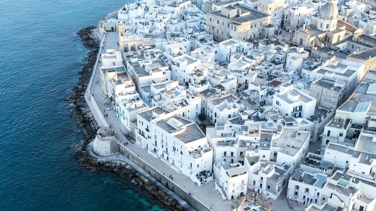 An image of the seaside town of Bari, Italy