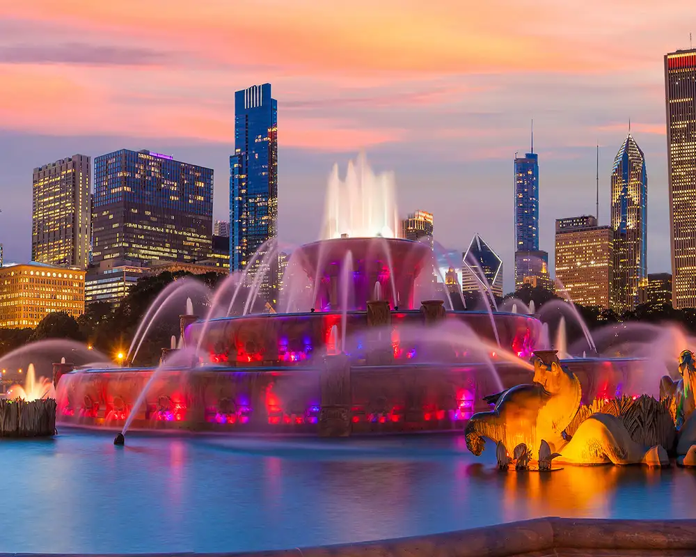 A lit up fountain in Millennium Park in Chicago