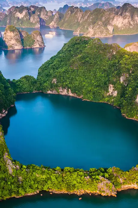 A View of the landscape of the Bay of Islands