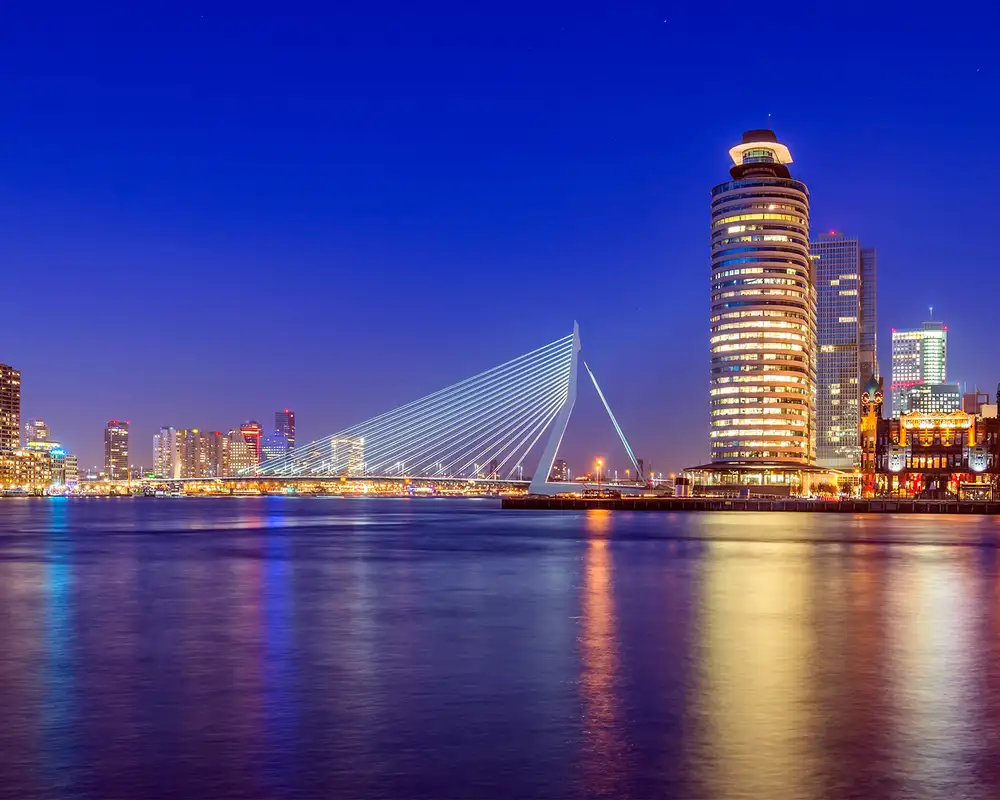 The skyline of New Orleans and the Mississippi river