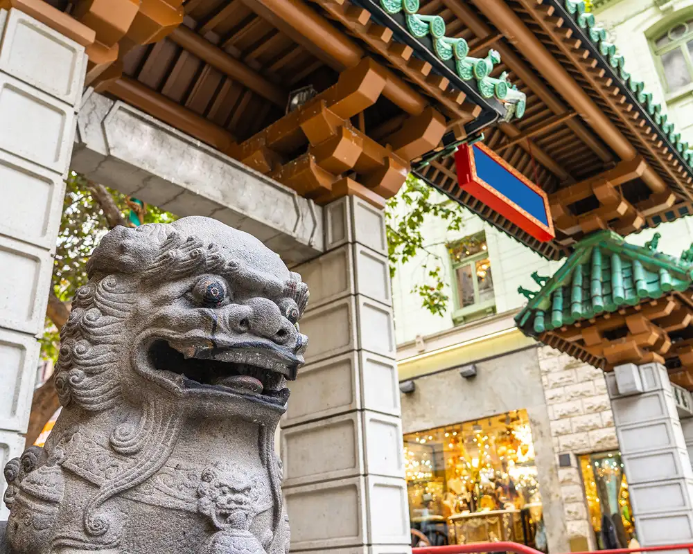 A Statue inside of Chinatown in San Francisco