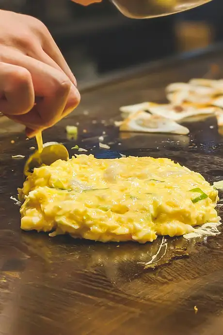 A Teppanyaki Chef in action