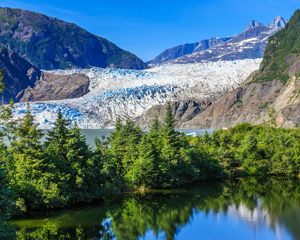 A view of the wilderness of Alaska
