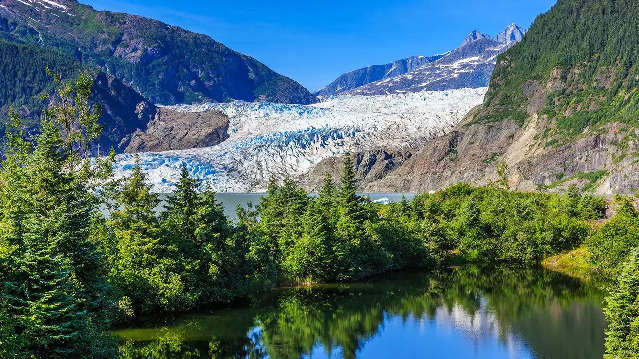A view of the wilderness of Alaska