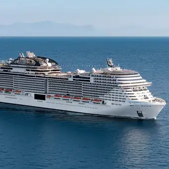 The MSC Meraviglia at sea