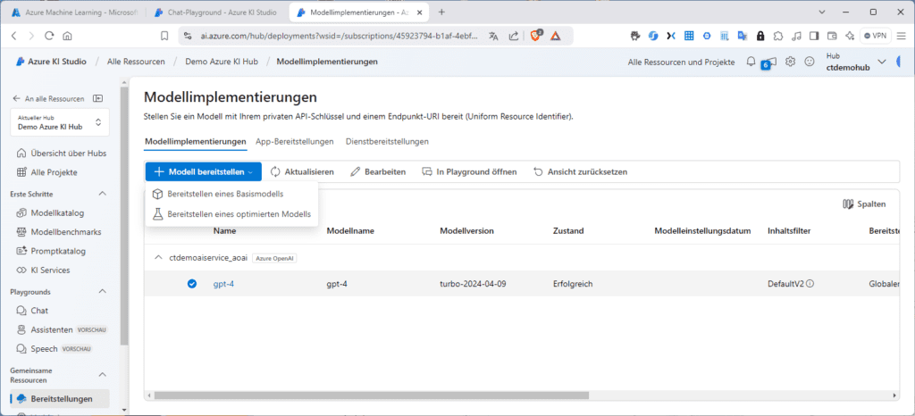 Screenshot einer Webseite, die eine Schnittstelle zur Modellbereitstellung in Azure Machine Learning zeigt, mit Optionen zur Erstellung und Verwaltung von Modellen