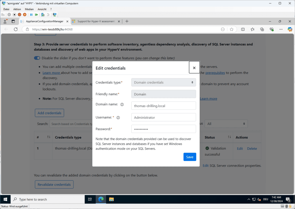 Ein Computerbildschirm mit einem Fenster zum Bearbeiten der Domänenanmeldedaten, mit Feldern für Name, Benutzername und Kennwort und einer Schaltfläche „Speichern“.