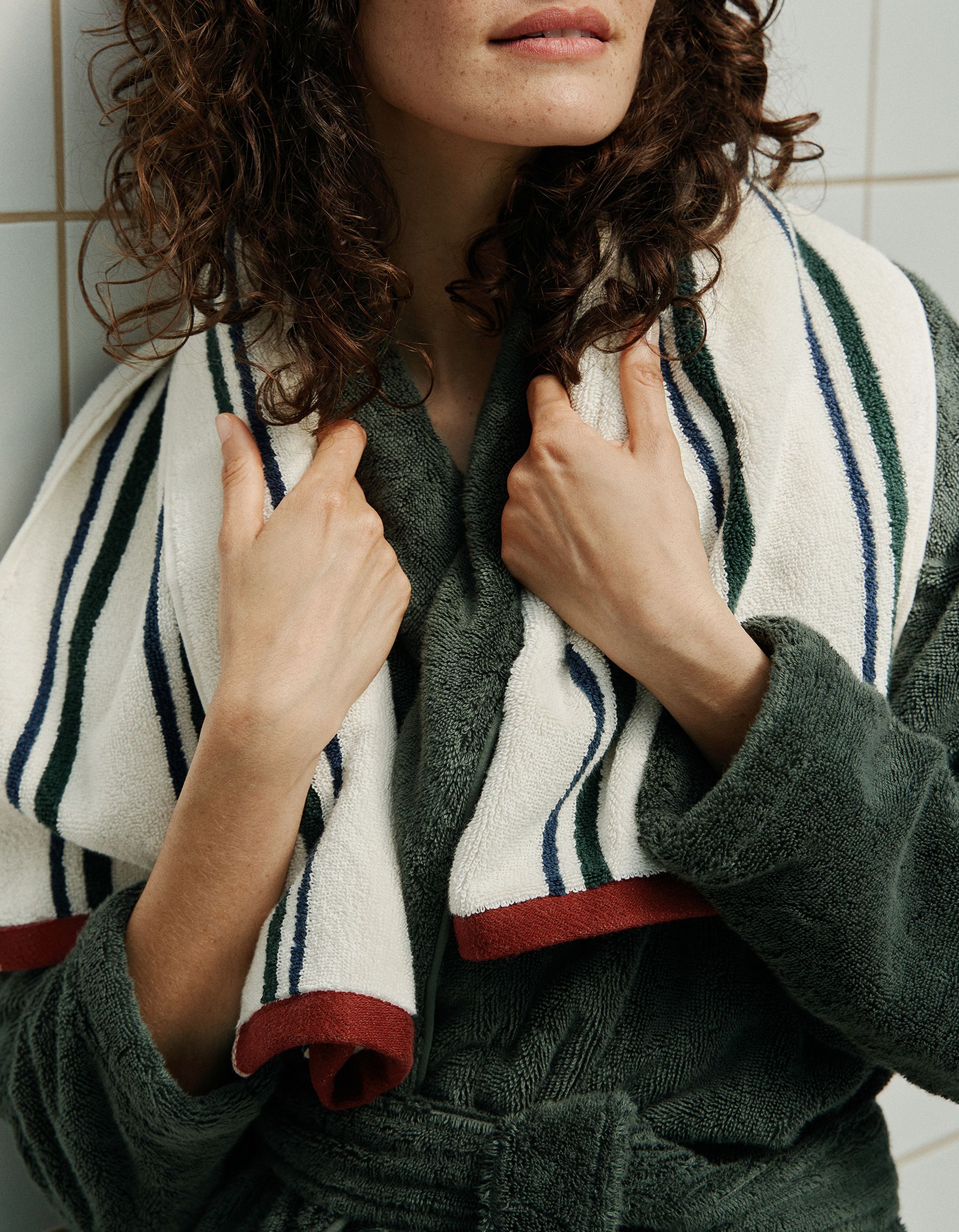 serviette de bain rayé vert