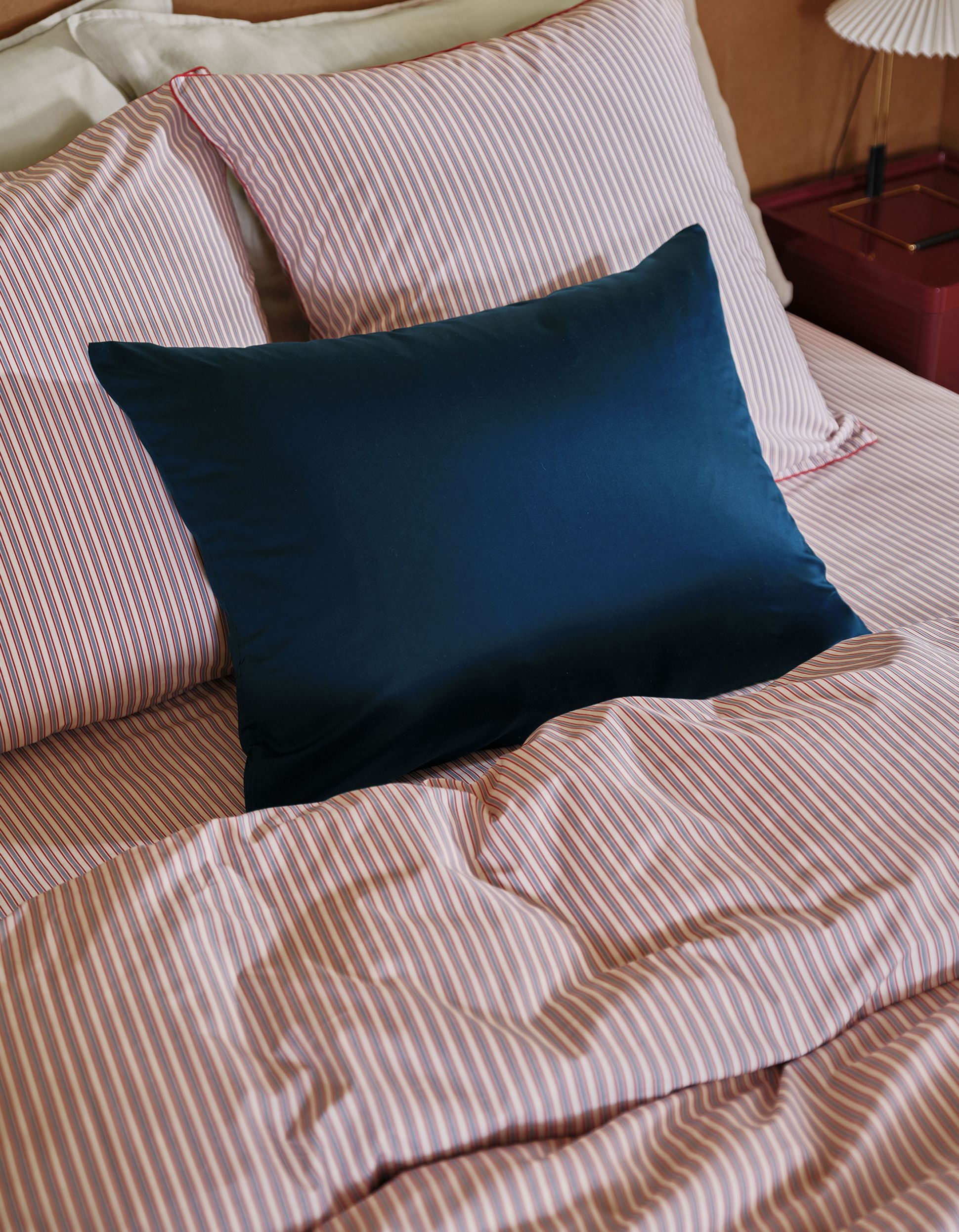 taie soie bleu velours marine