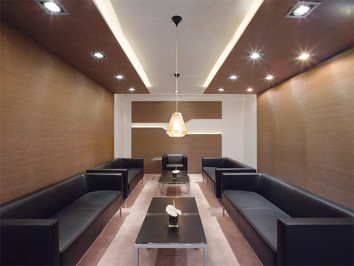 Kia exhibition booth at the Geneva Motor Show 2015 featuring modern car displays and innovative designs.