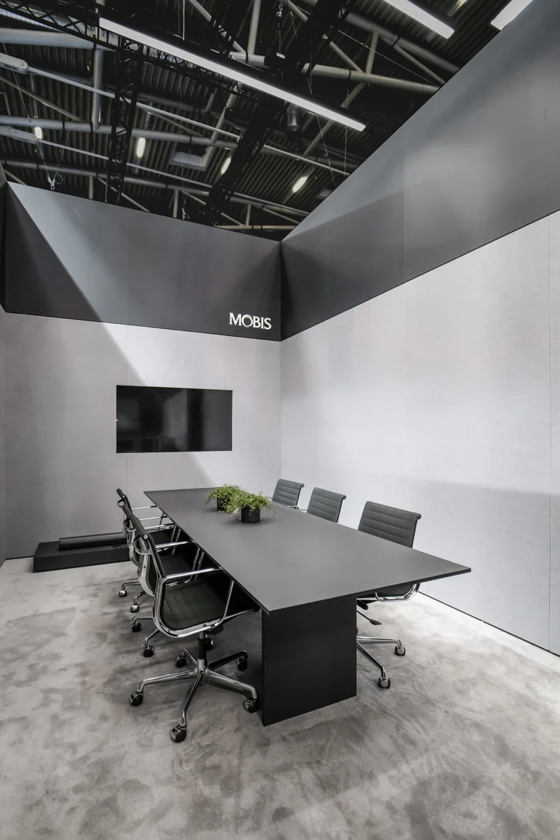 sasch_mobis_iaa21_boothphotos-2