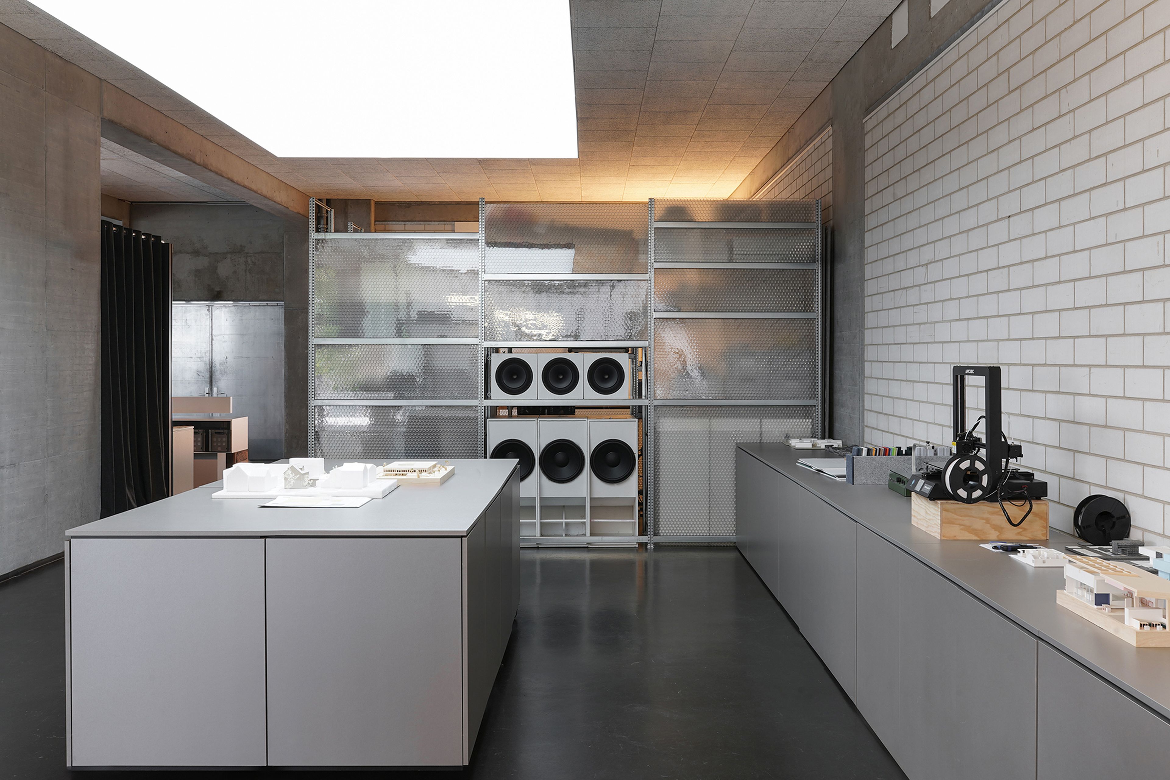 Kontorhaus-Interior-Industrial-Style-Studio-Sasch-GmbH-2024-Lindleystraße