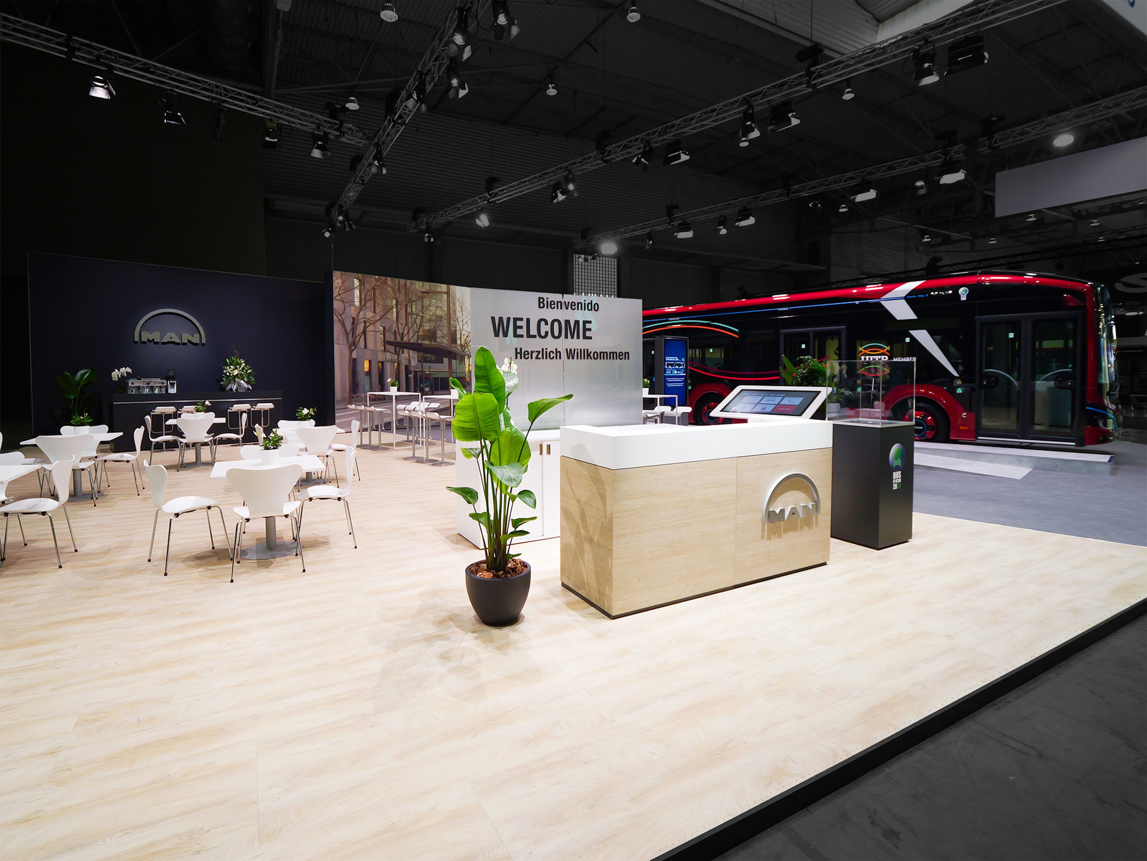 MAN-Truck-Bus-UITP-Summit-Barcelona-2023-Sasch-GmbH