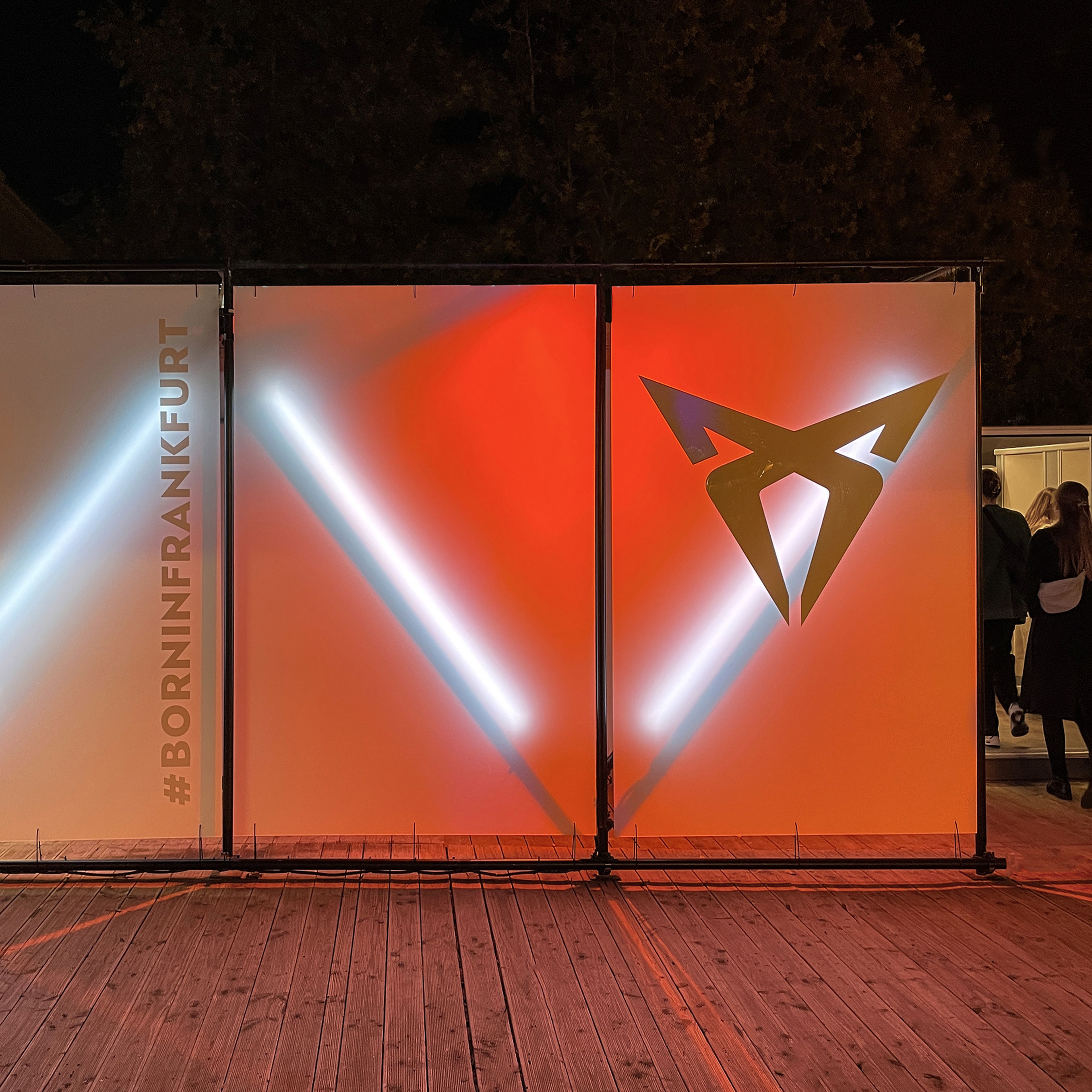 Cupra-Open-Space-Frankfurt-am-Main-City-Exhibition-2022-Sasch-GmbH