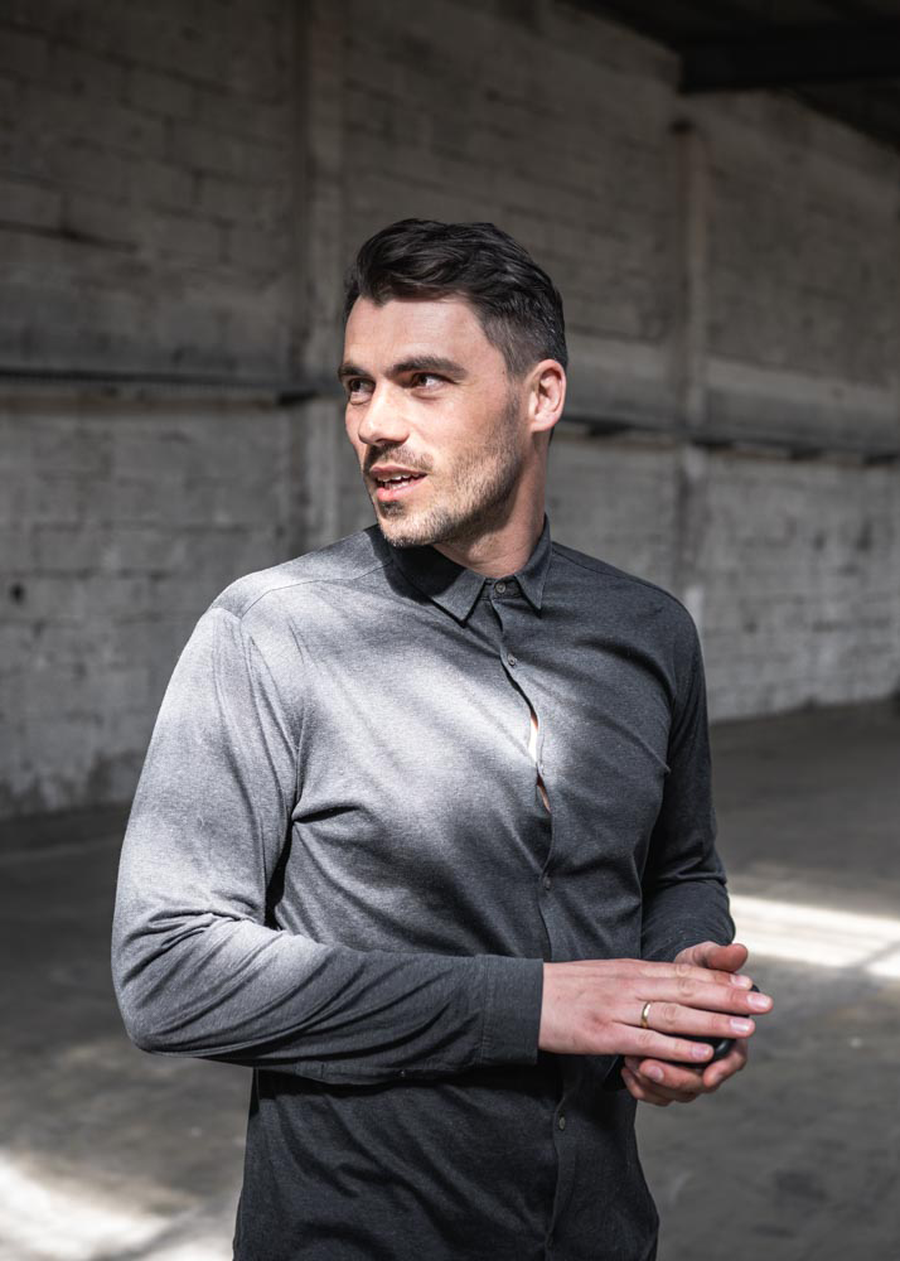 Hamm Architekten - Unser Studio - Portrait Alex 2