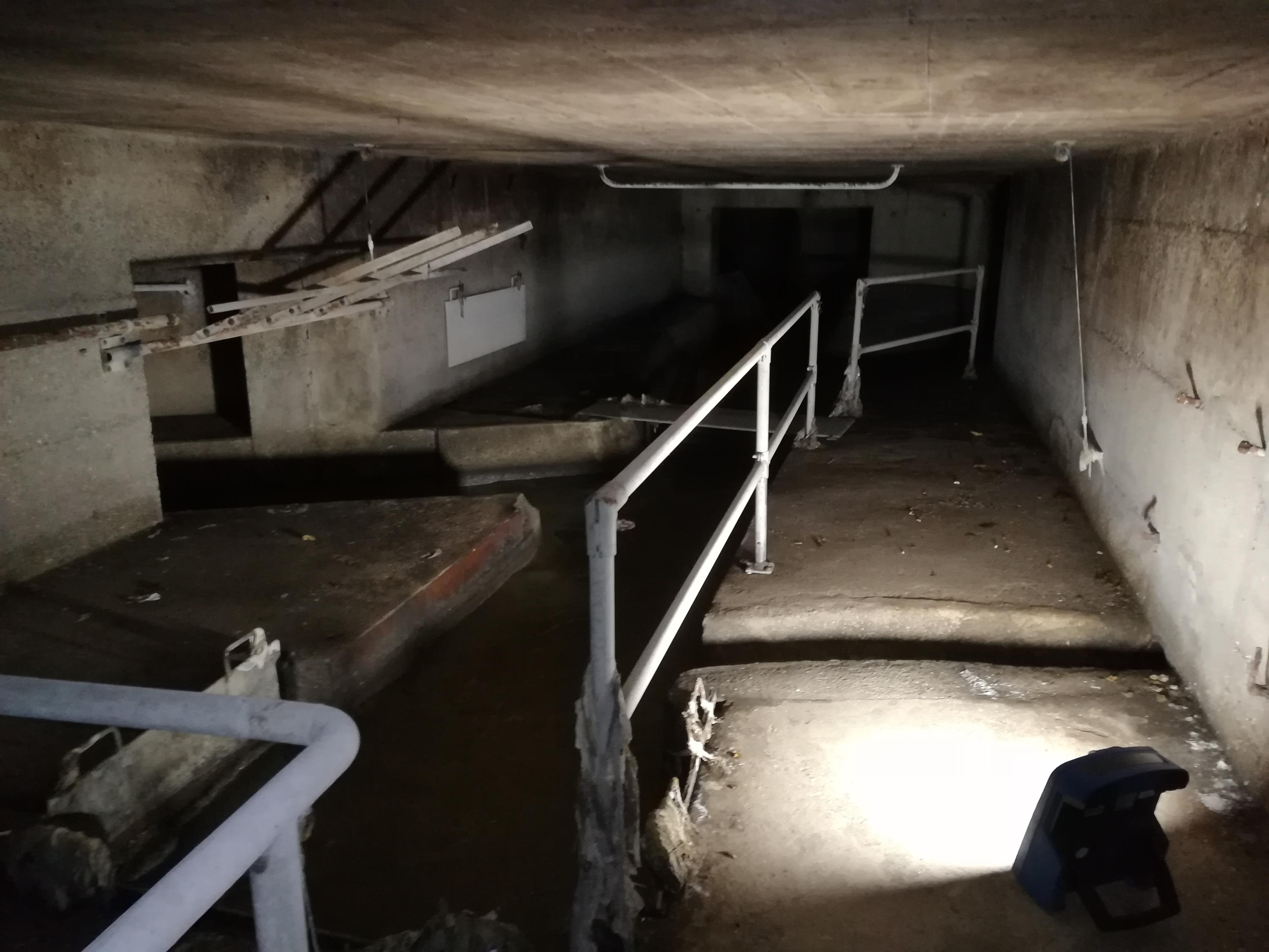 Regenüberlaufbecken