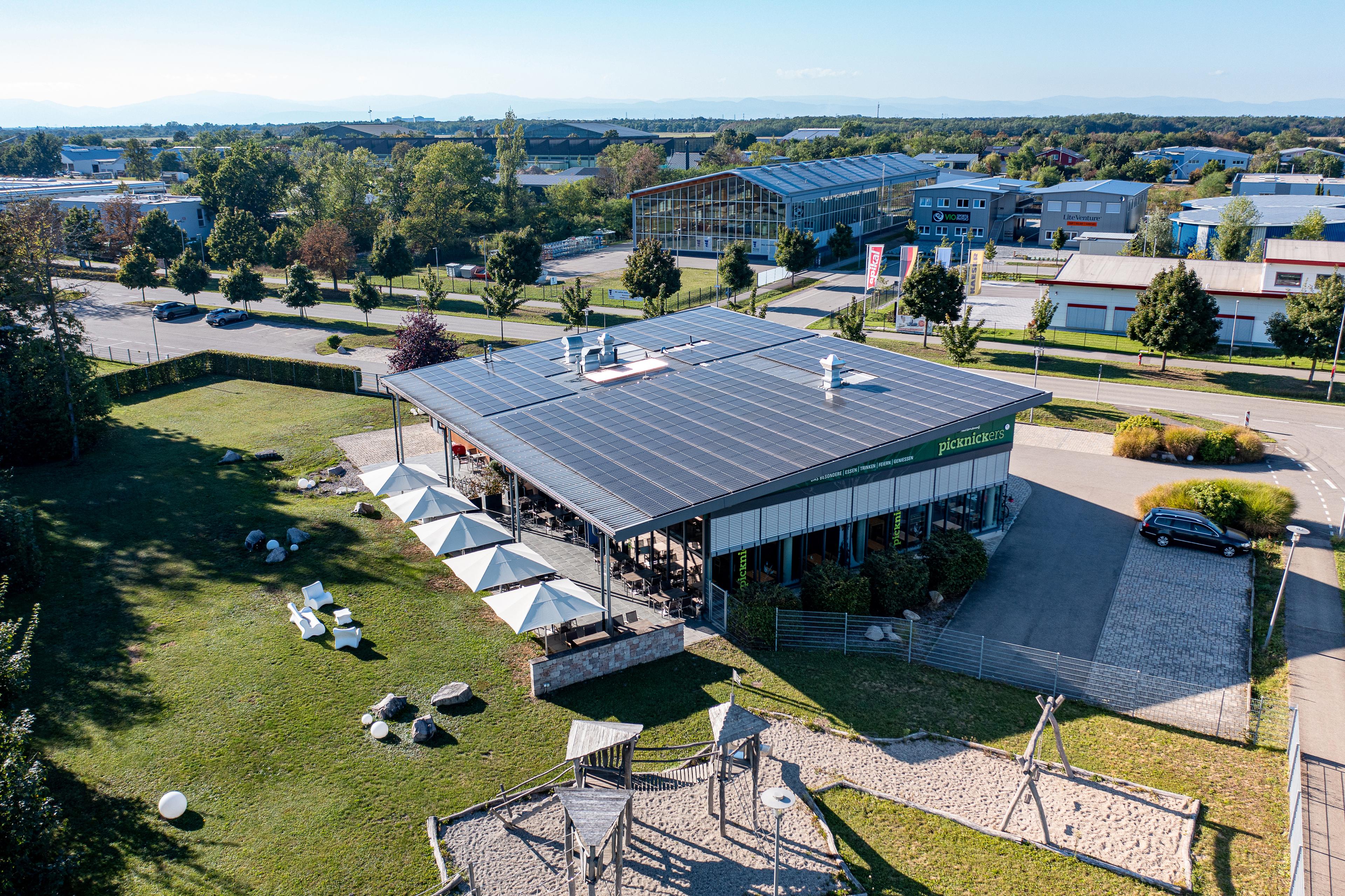 PV-Referenzanlage Heizmann Picknickers