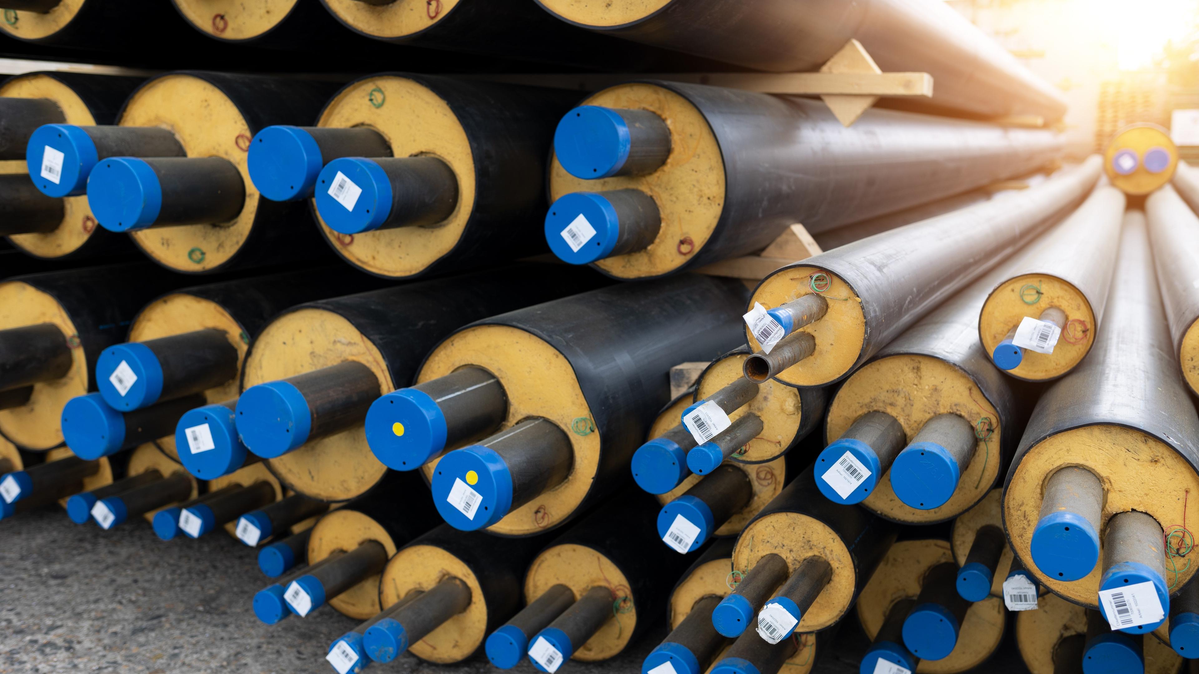 Wärmeleitungen im Sonnenlicht