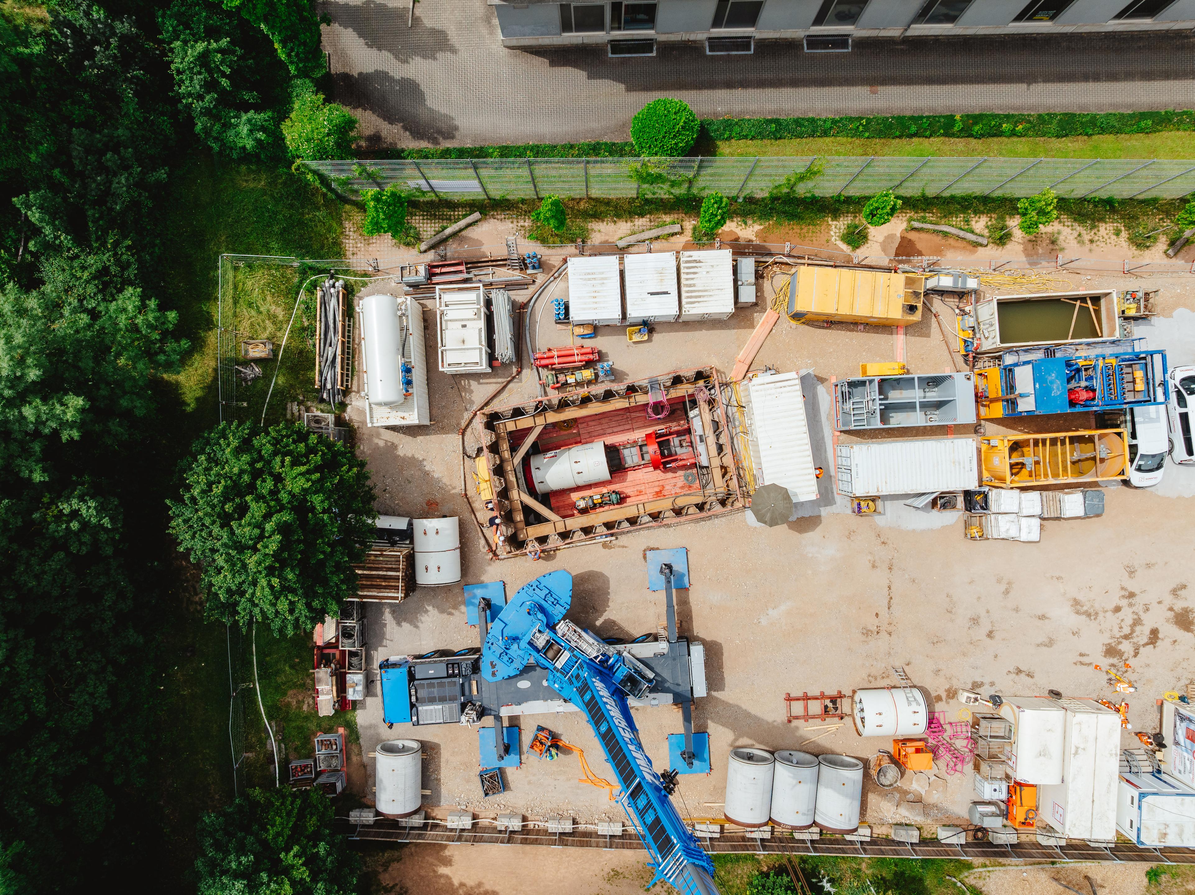 Luftaufnahme Baustelle Energietunnel Freiburg