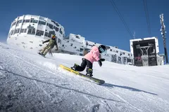 share: Prize draw: 25 x 2 ski passes for Flims Laax Falera