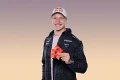 share: Sunrise Skicard