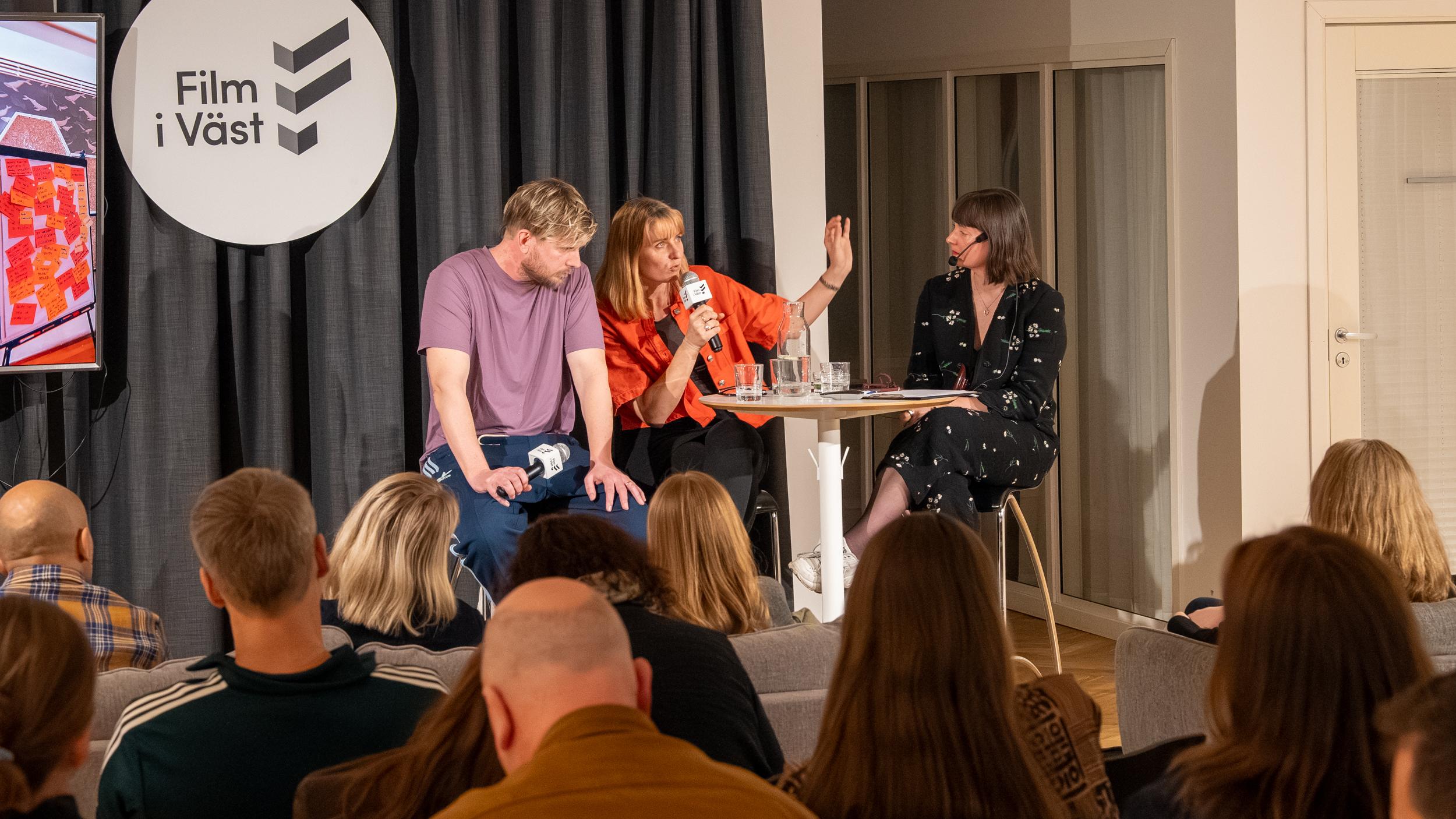 Producent Ylva Olaison och regissör Anton Källrot i samtal med Sigrid Bersmann berättar om arbetet bakom Ögats långfilm "Tryck på Knappen!"