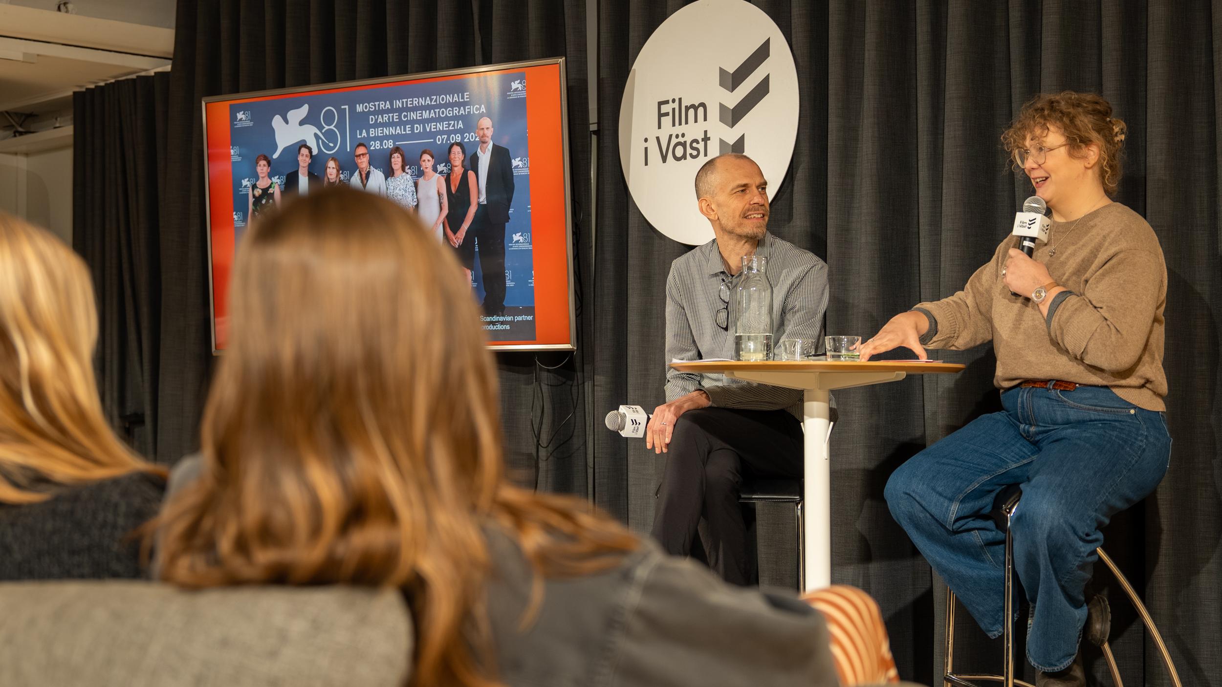 Producent Tobias Janson i samtal med Jenny Luukkonen, berättade om arbetet med att nå en internationell publik.