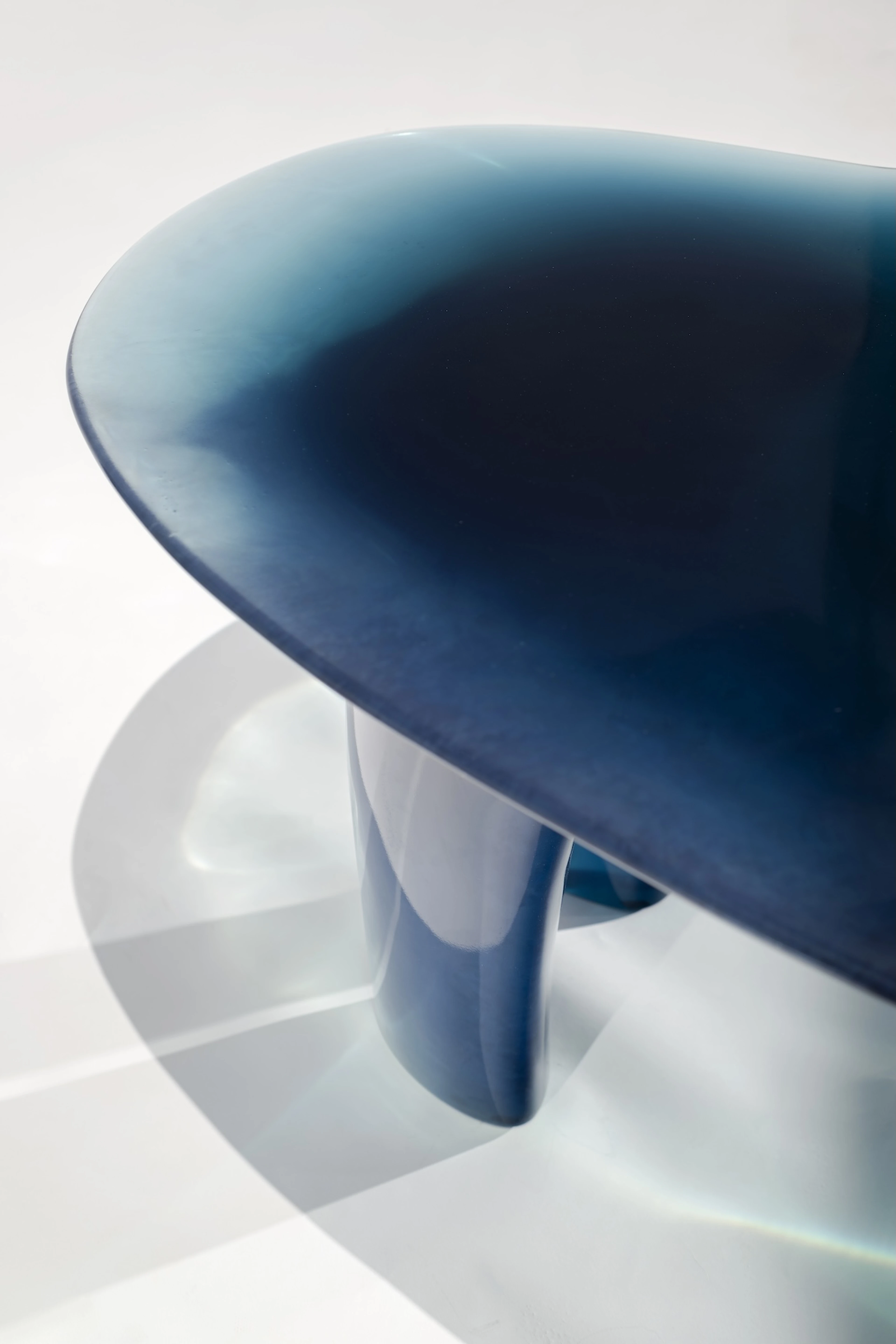 Raouché Dining Table - 15