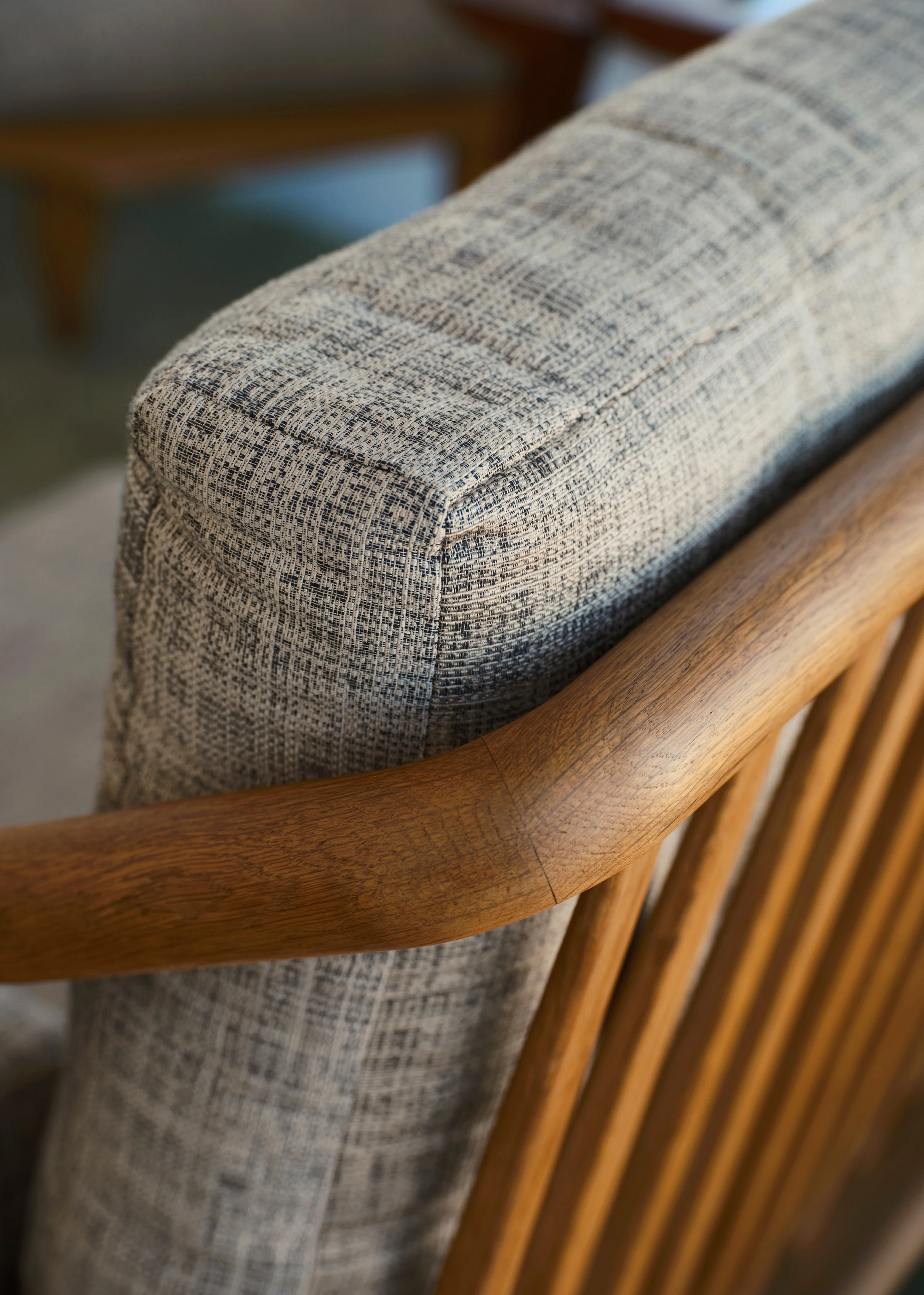 Lounge Chair - 7