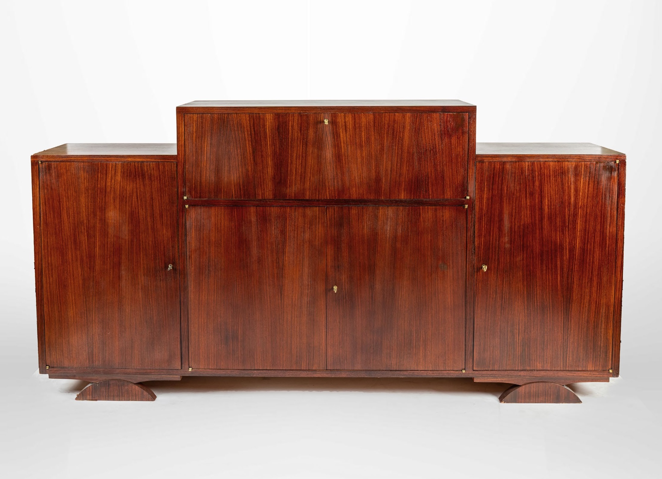 A rare MD wardrobe for Galerie Neotu