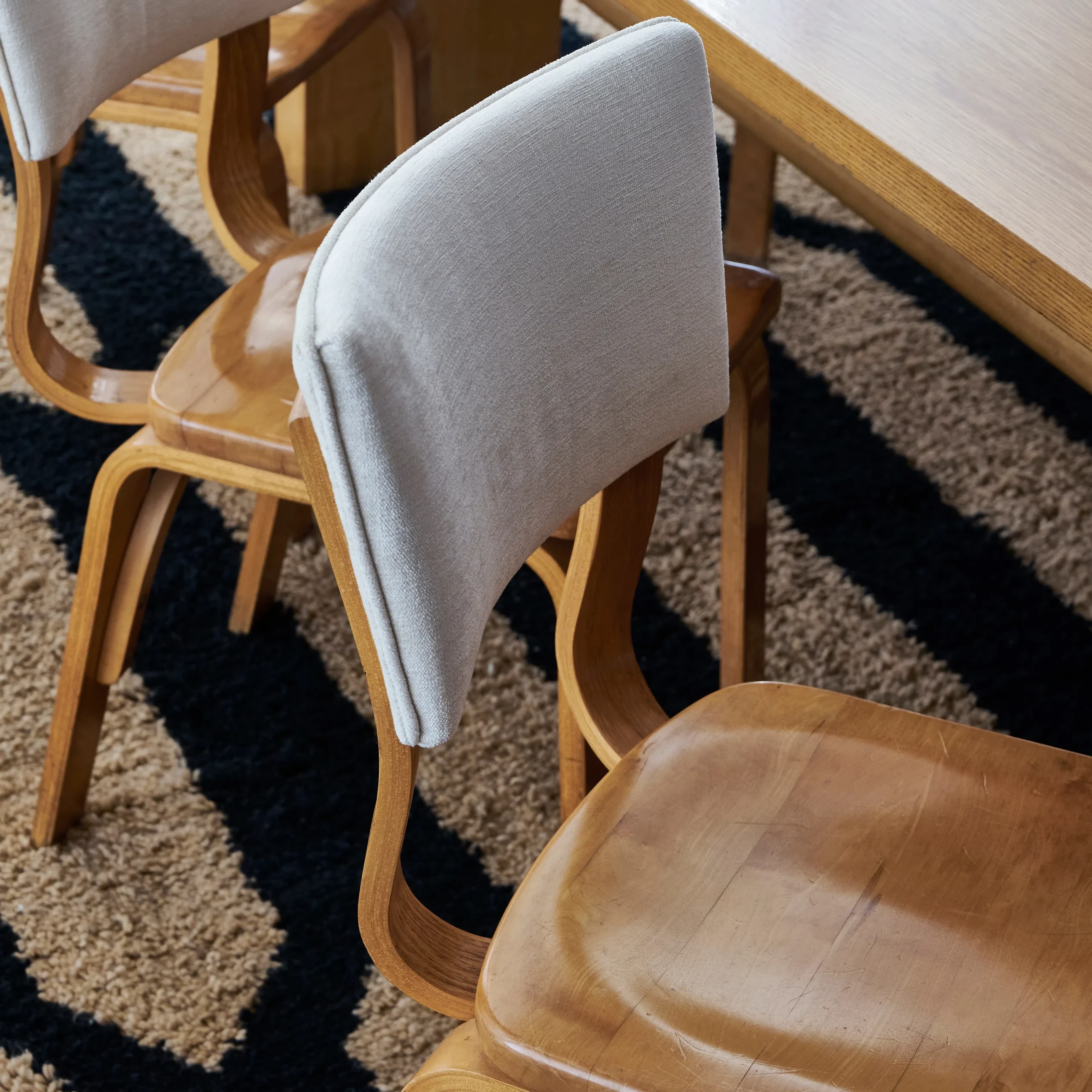 Set of 6 Dinning Chairs - 2
