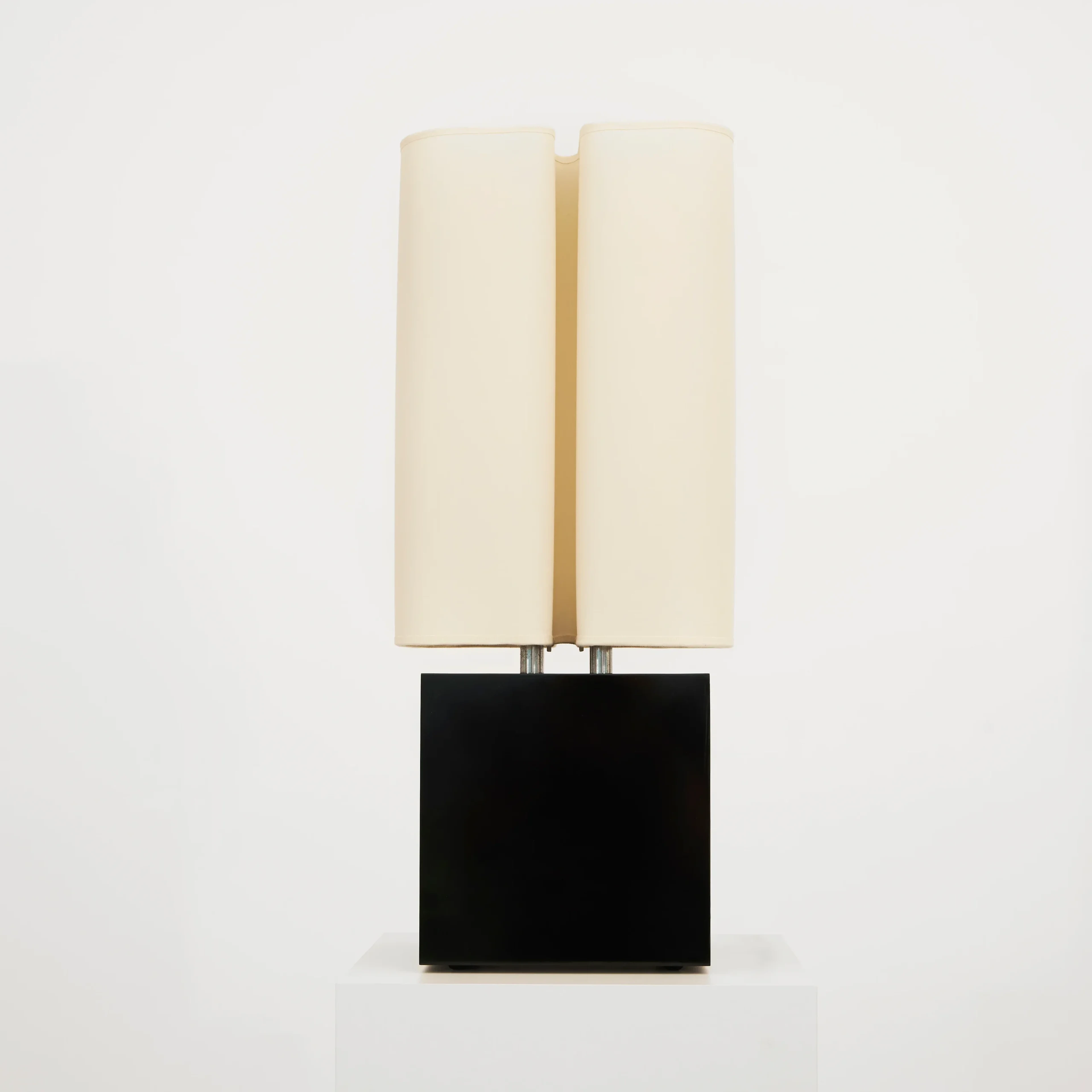Brasilia Lamp - 3