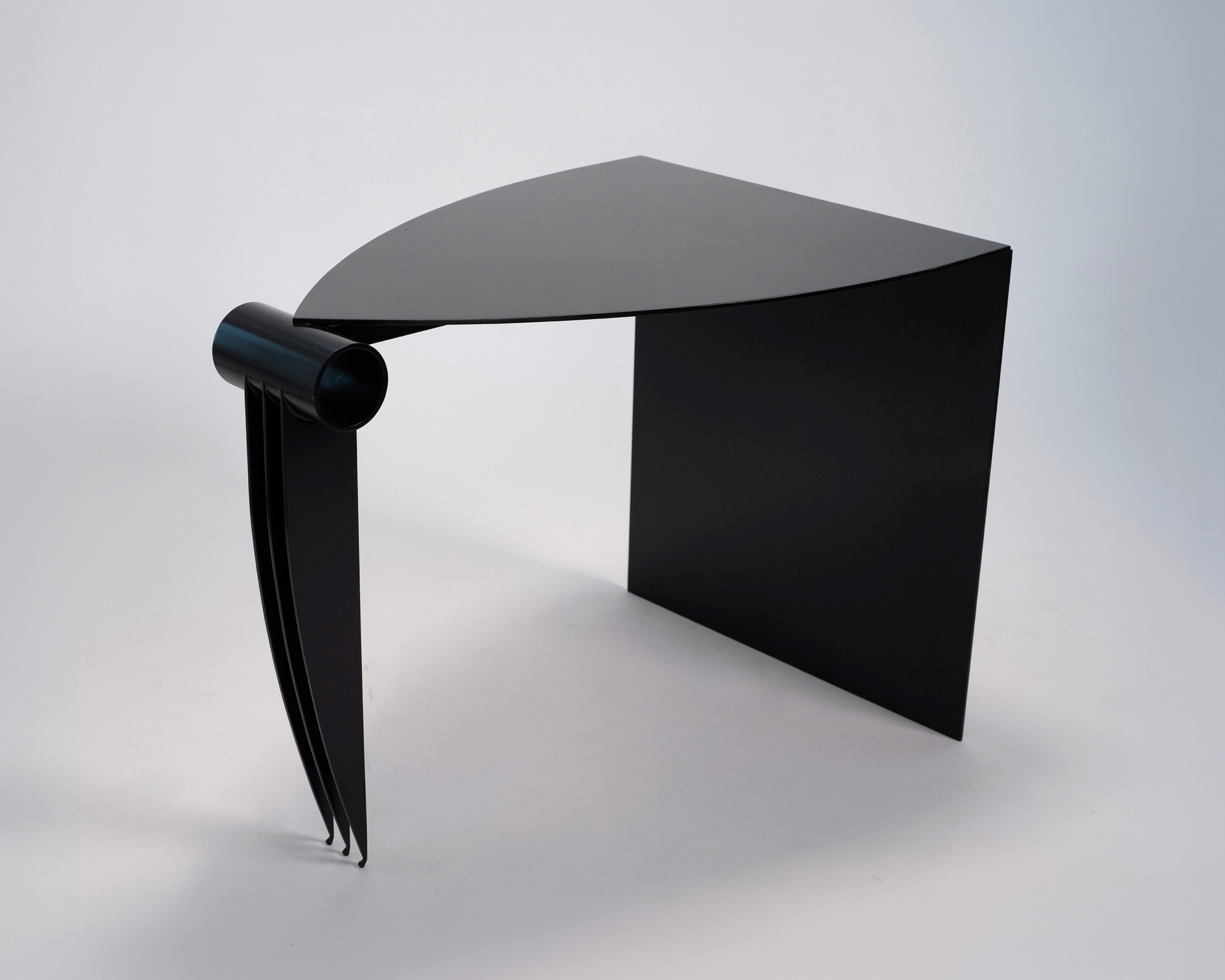 Petit Desk