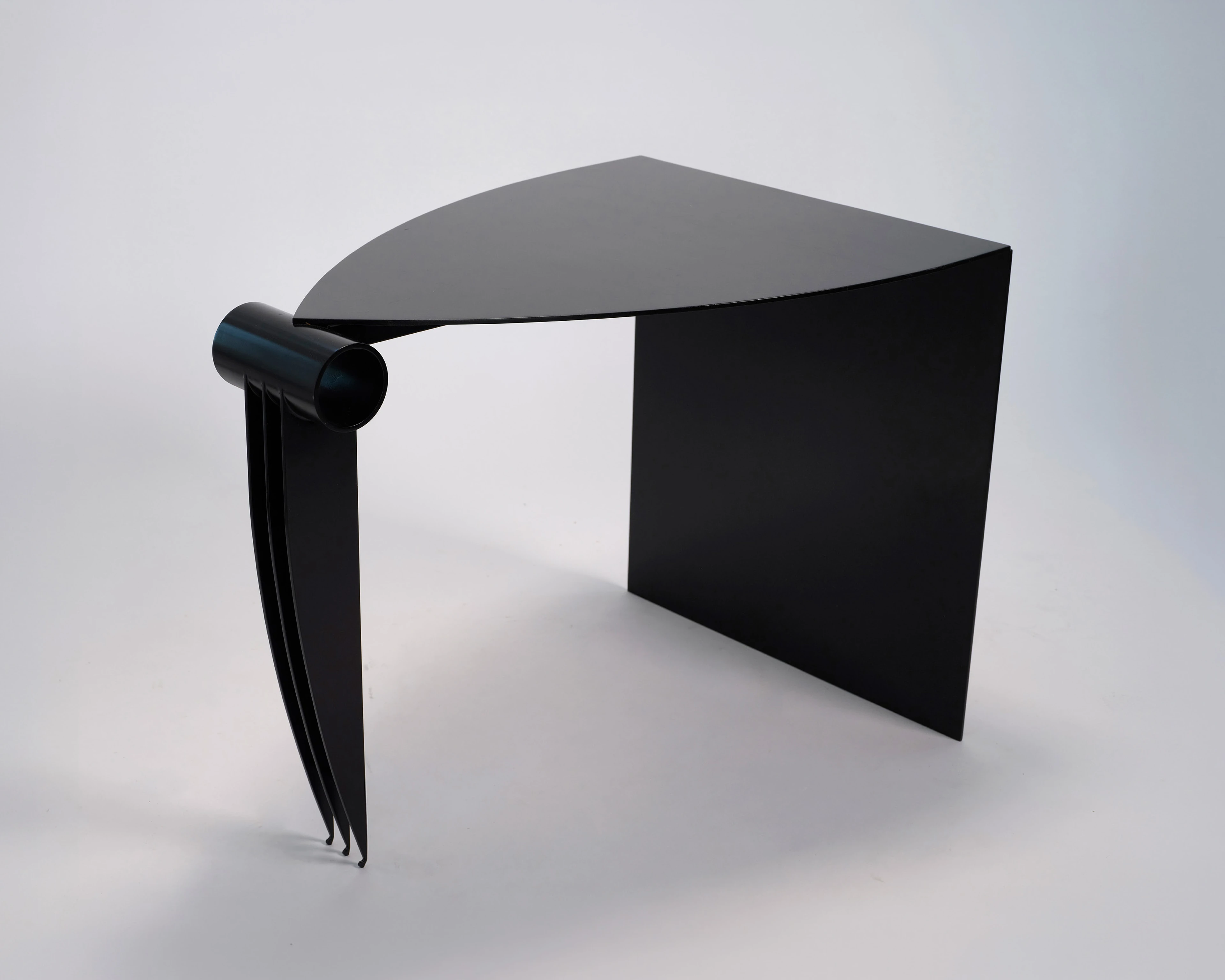 Petit Desk