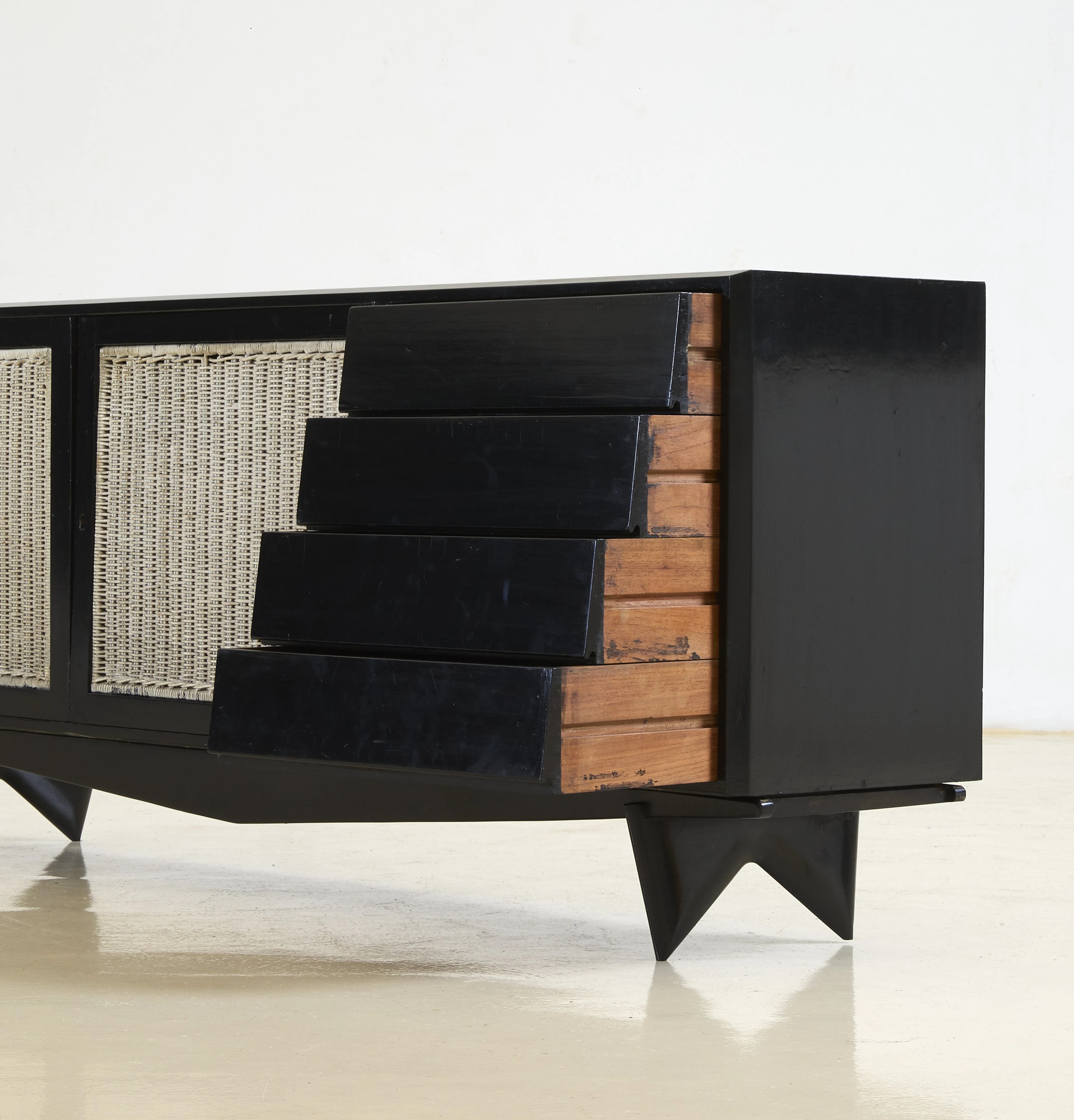 Sideboard - 4