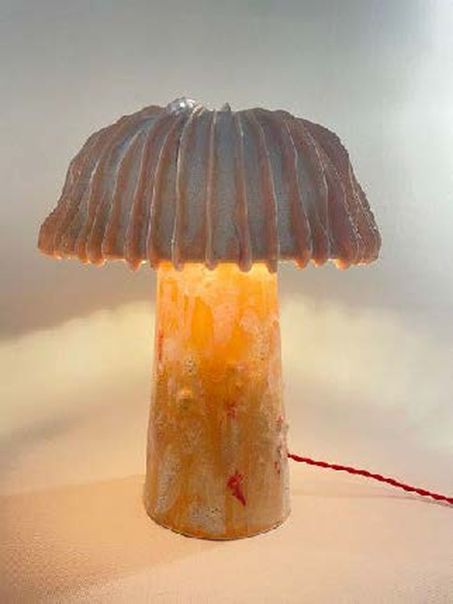 Shiitake Roseum Lamp
