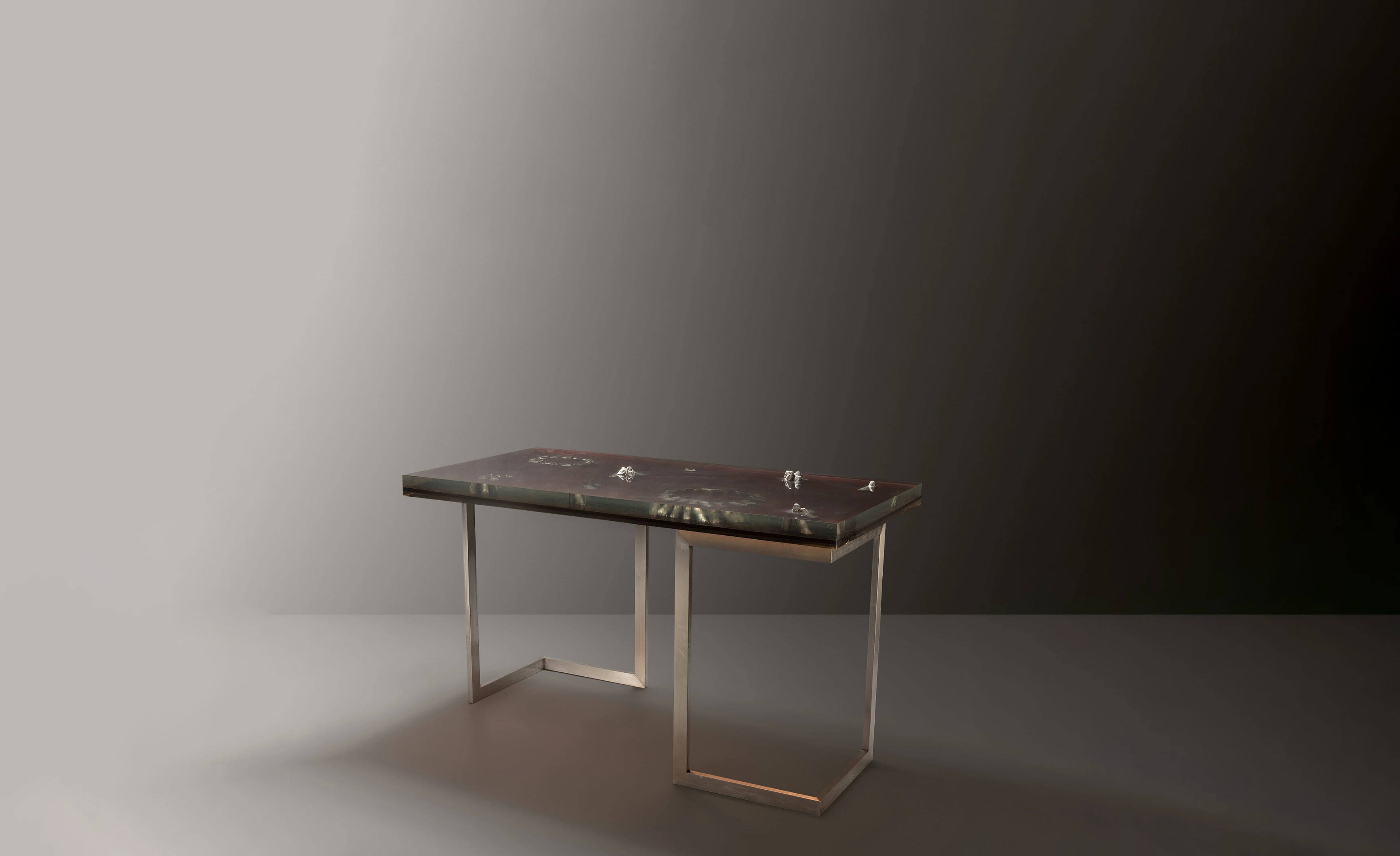 Unique High Table