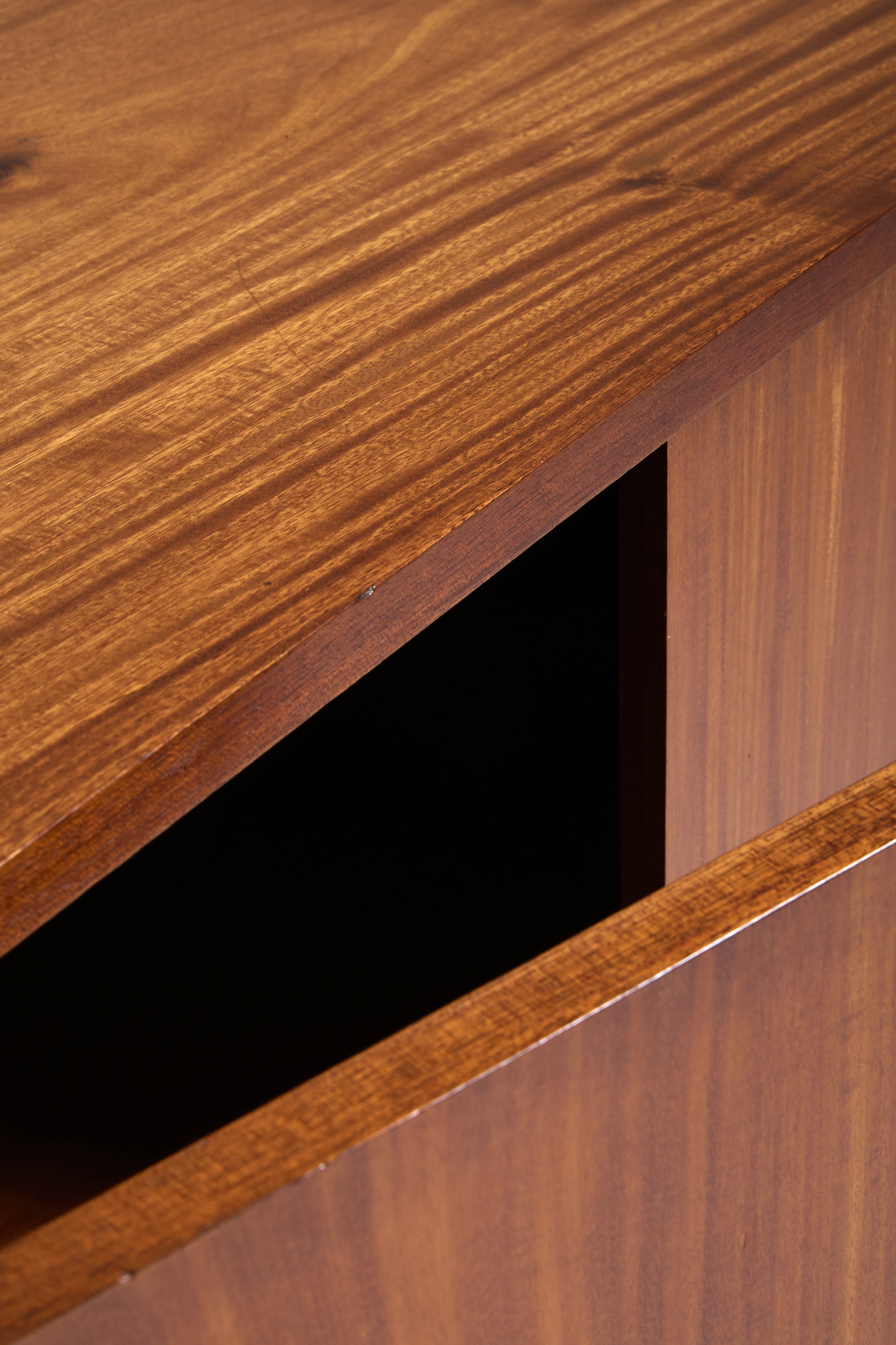 Sideboard - 9