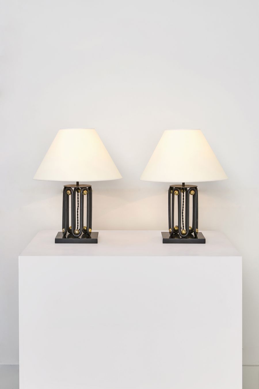 Pair of Ondulation Lamp