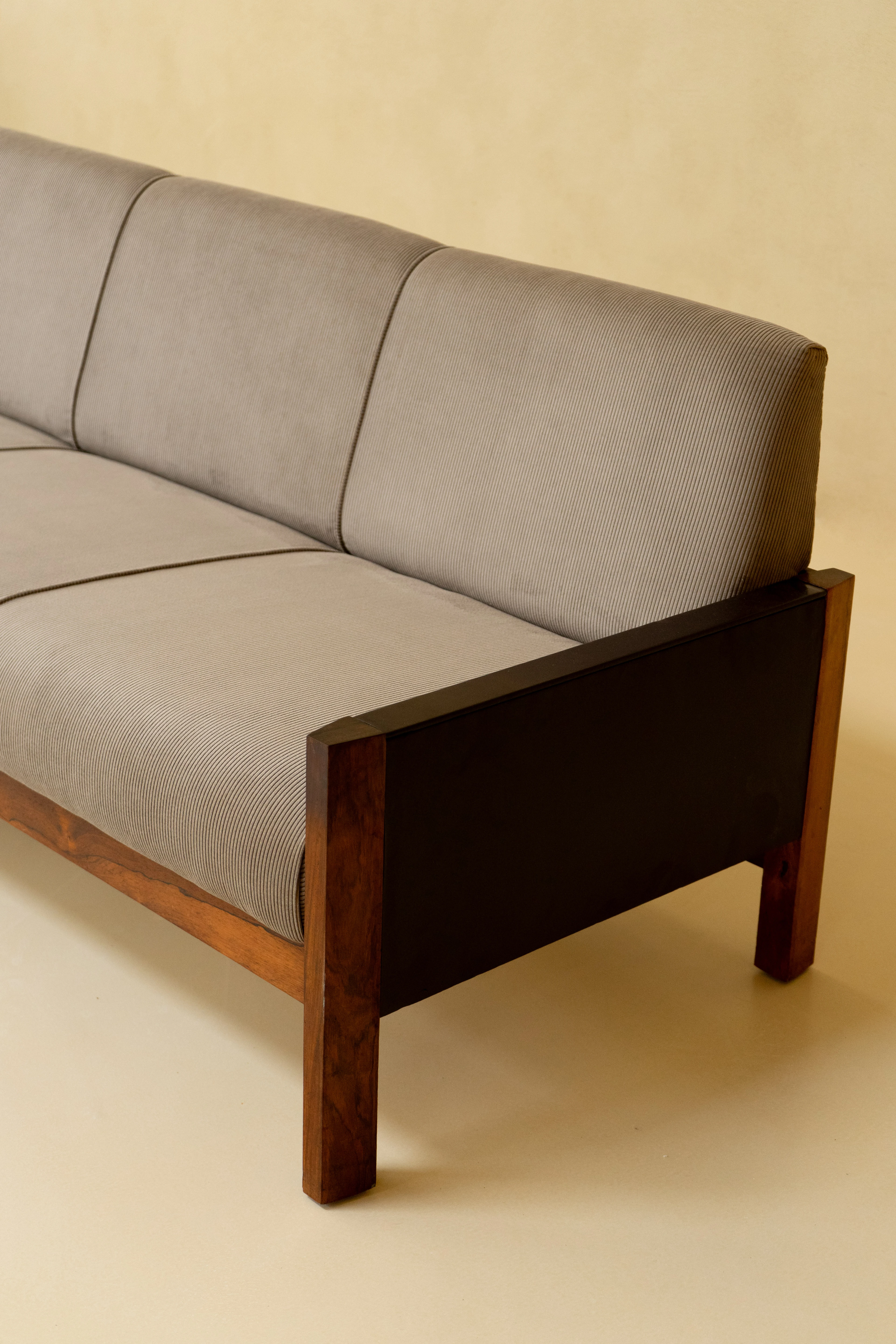 Sofa - 9