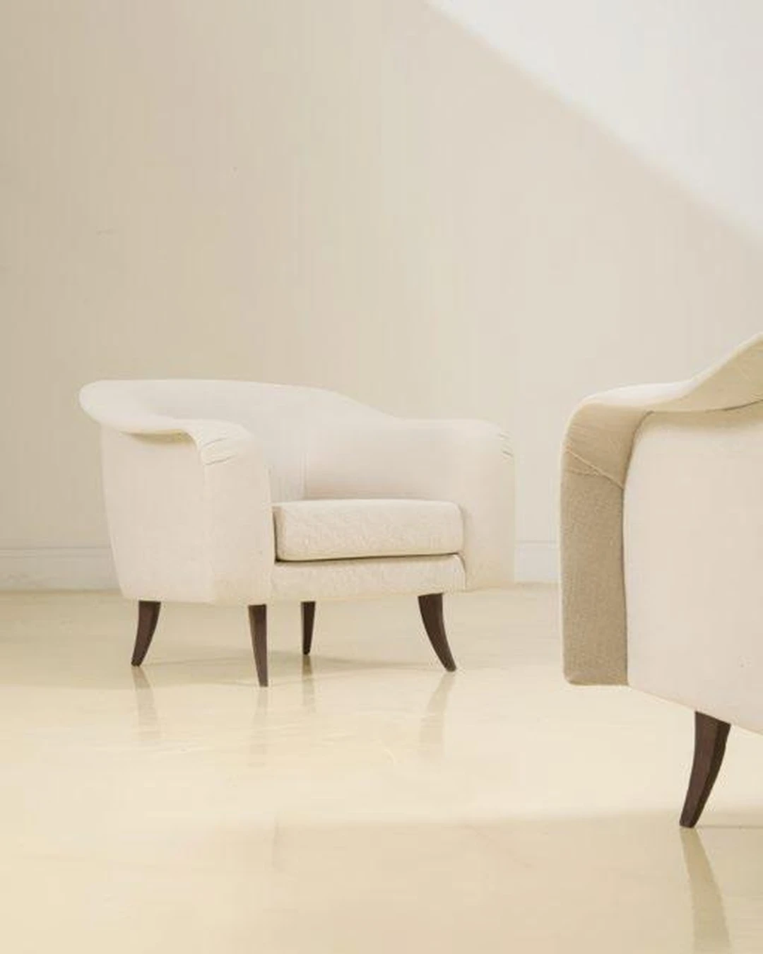 Pair of Armchairs Curva - 3