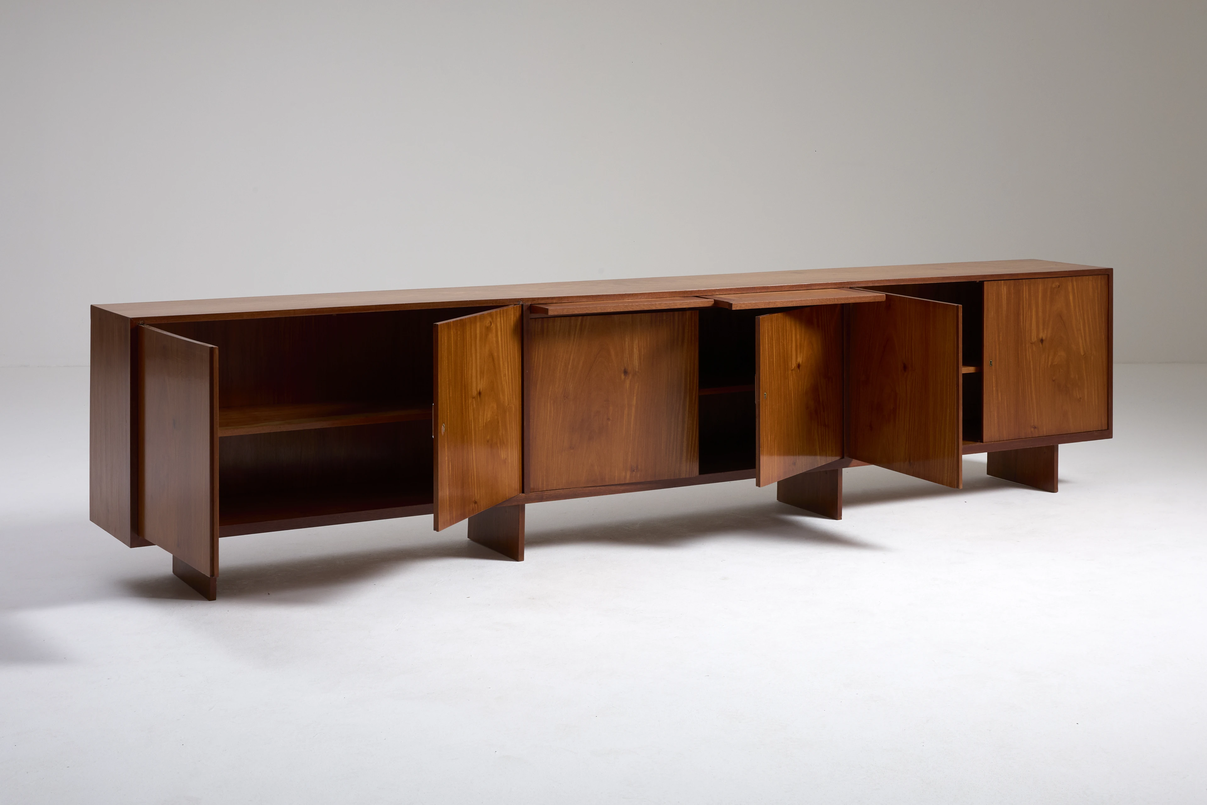 Sideboard - 2