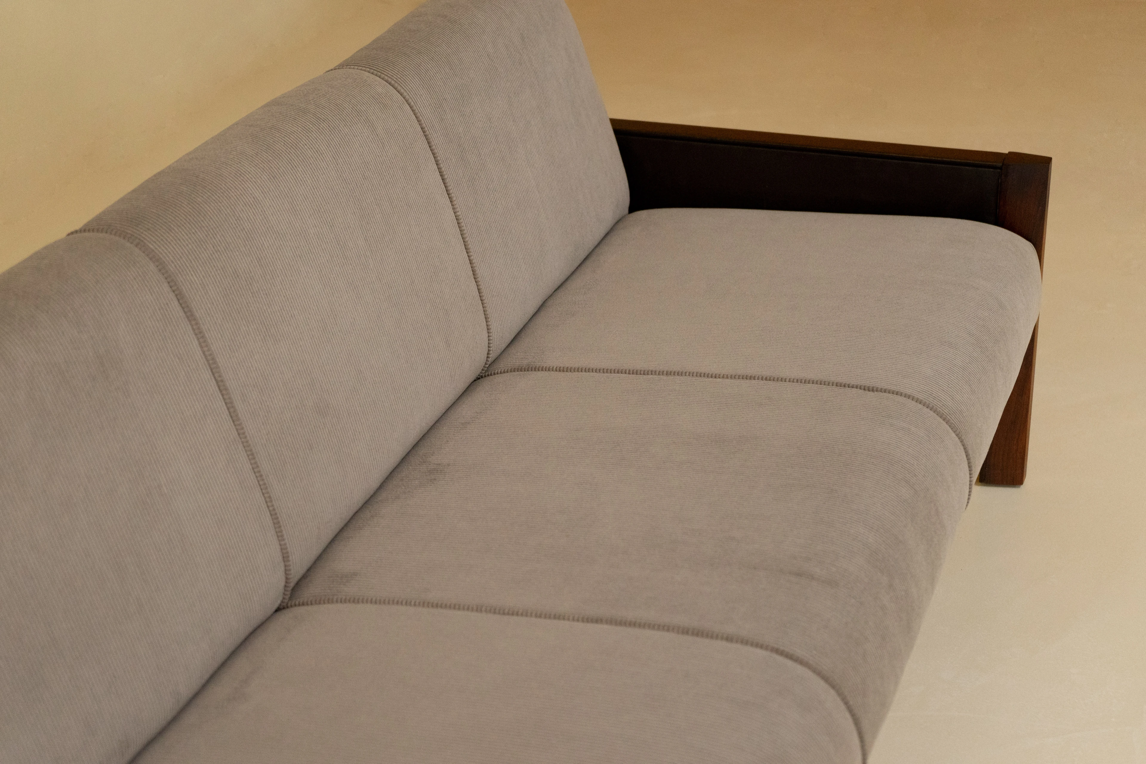 Sofa - 4