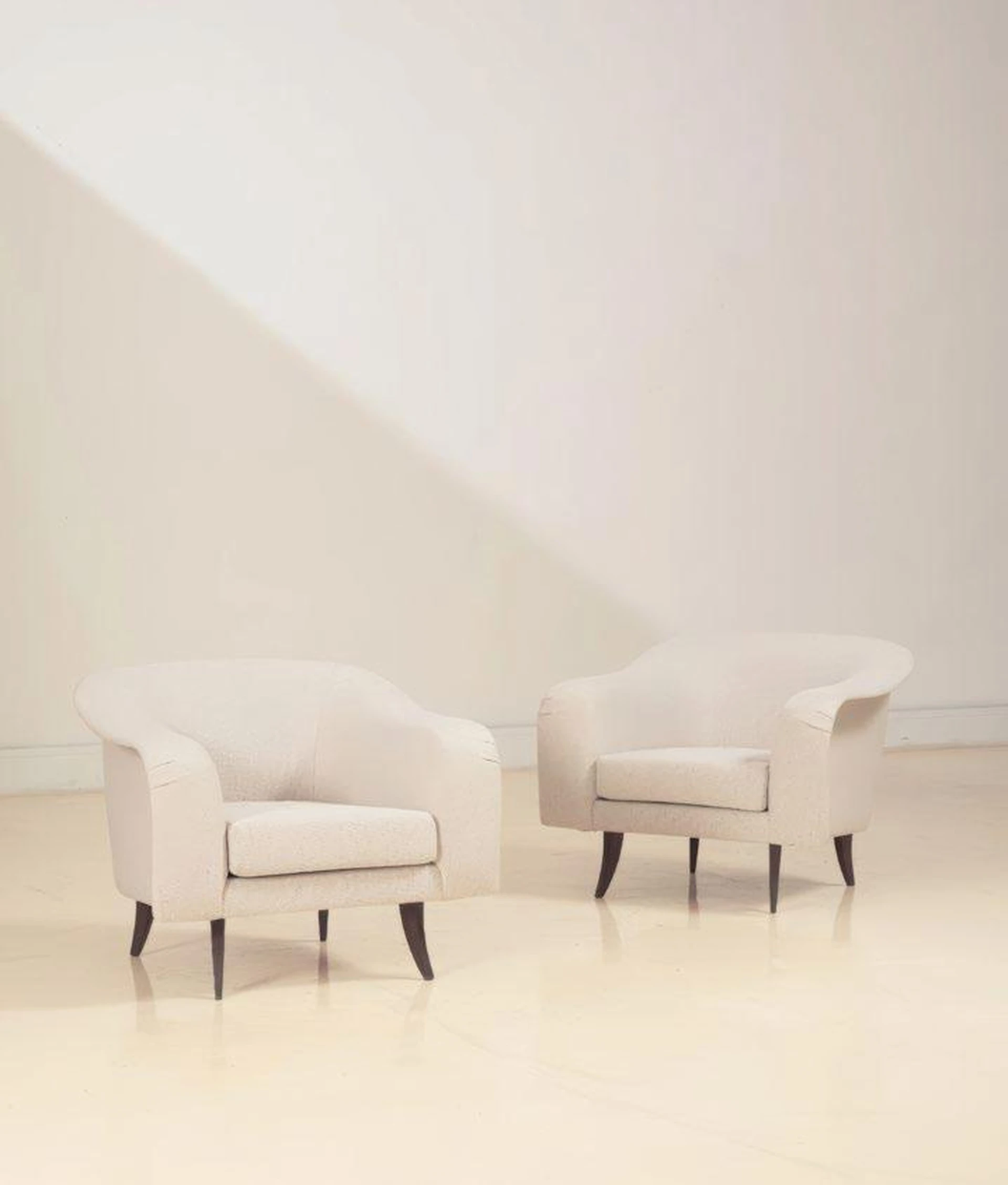 Pair of Armchairs Curva