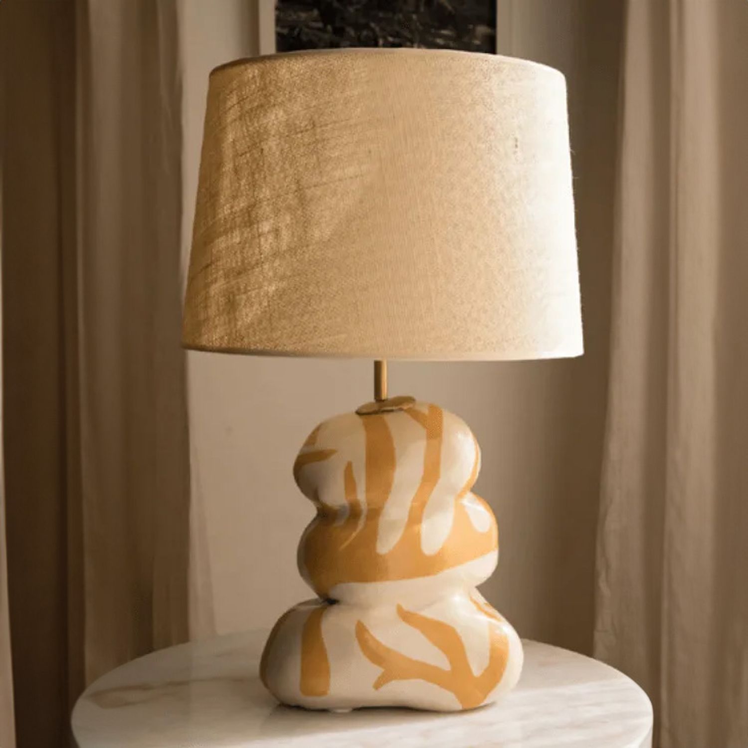 The Pebble Lamp