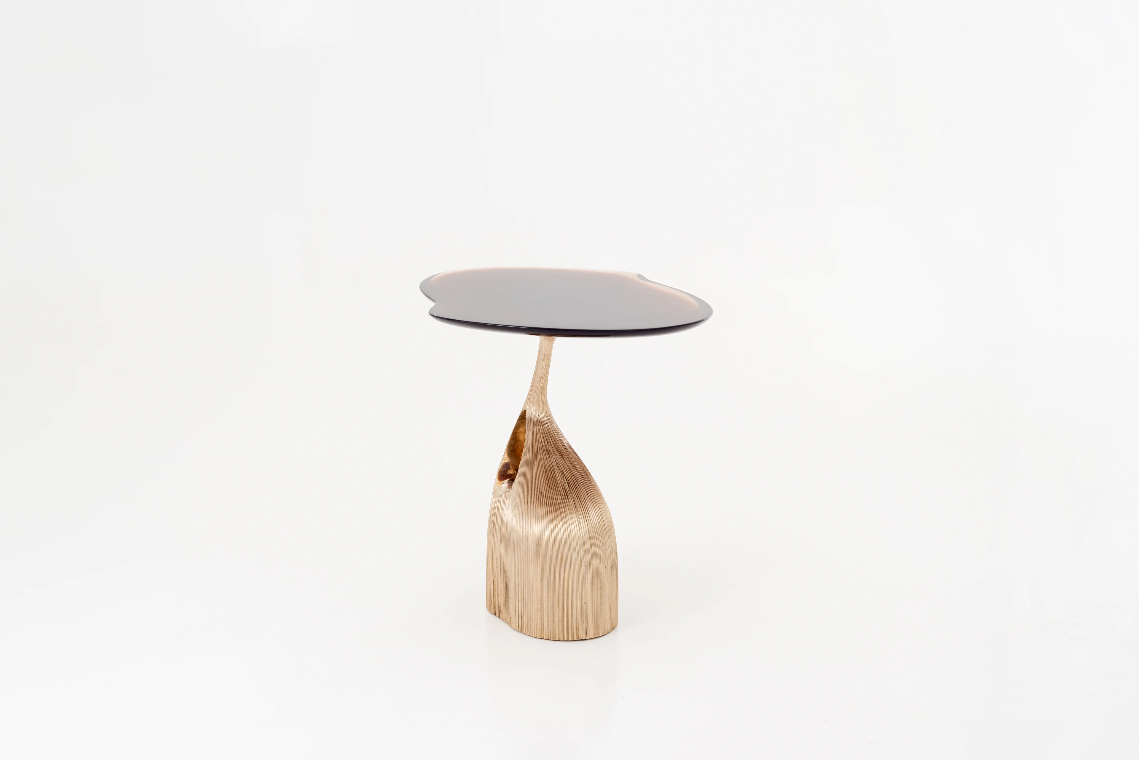 Dehanchée Side Table - 2