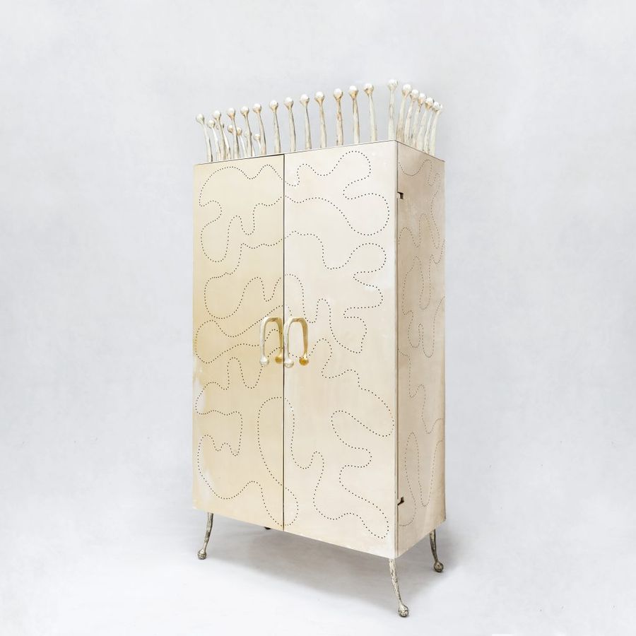 “Cabinet Argenté”